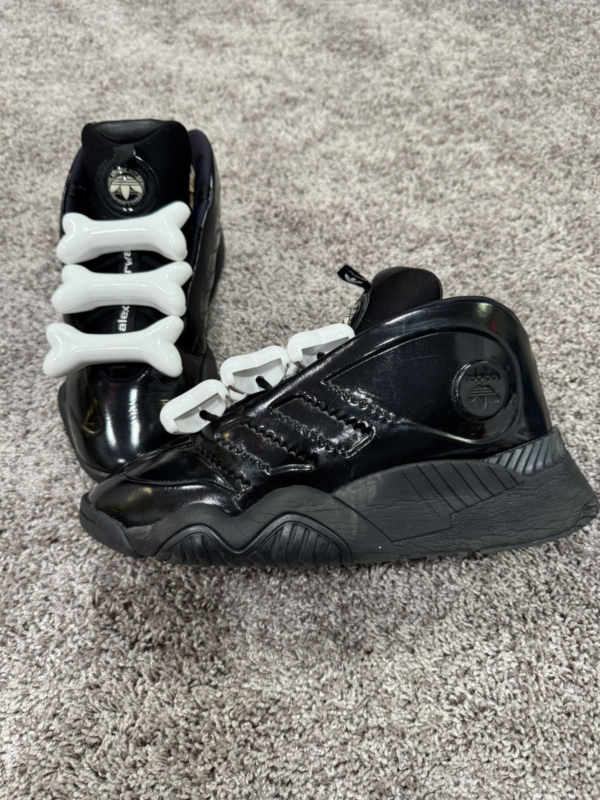 Jeremy Scott Adidas Jeremy Scott Alexander Wang Bones Size ONE SIZE - 2 Thumbnail