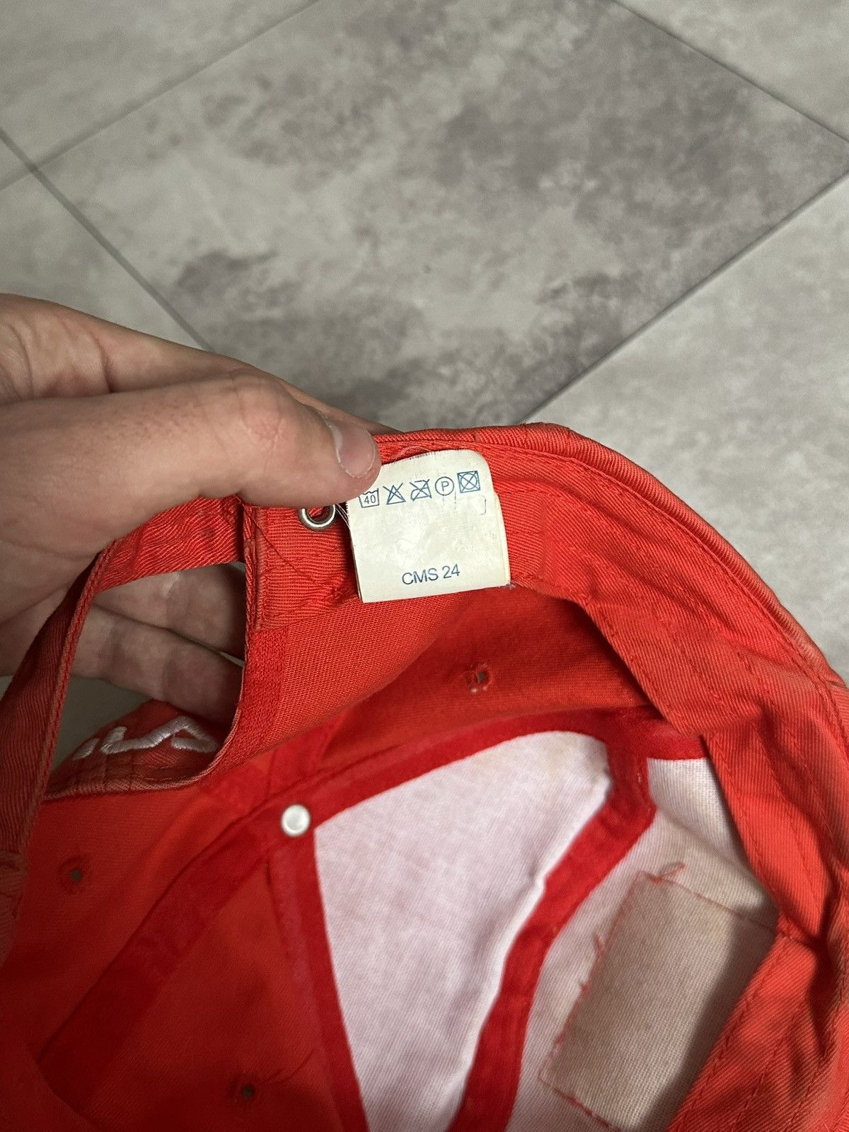 Ferrari Vintage Ferarri x Fila F1 Racing Faded Official License Cap Size ONE SIZE - 12 Thumbnail
