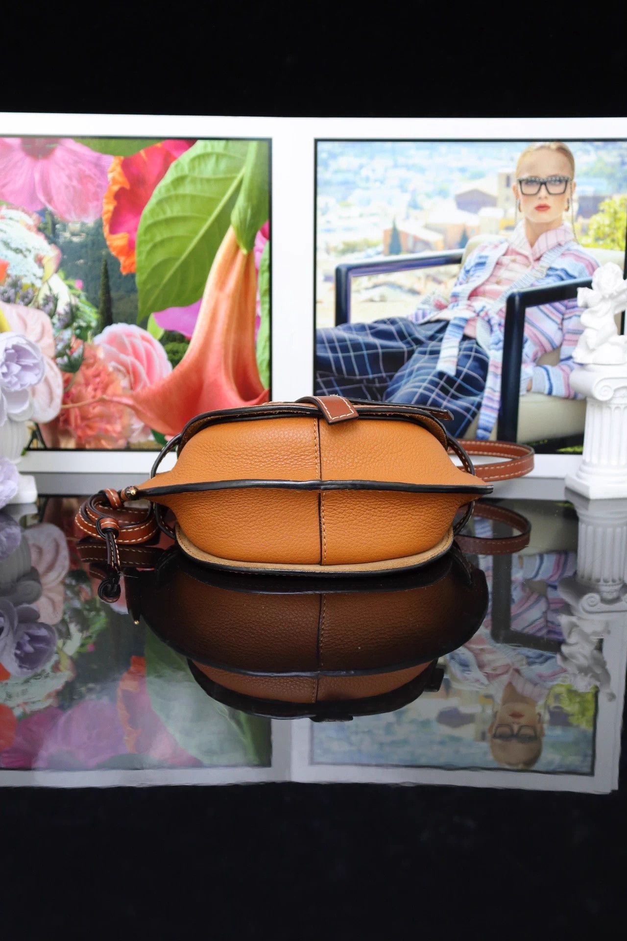 Loewe Loewe Gate Saddle Bag Mini Caramel 18 Size ONE SIZE - 5 Thumbnail