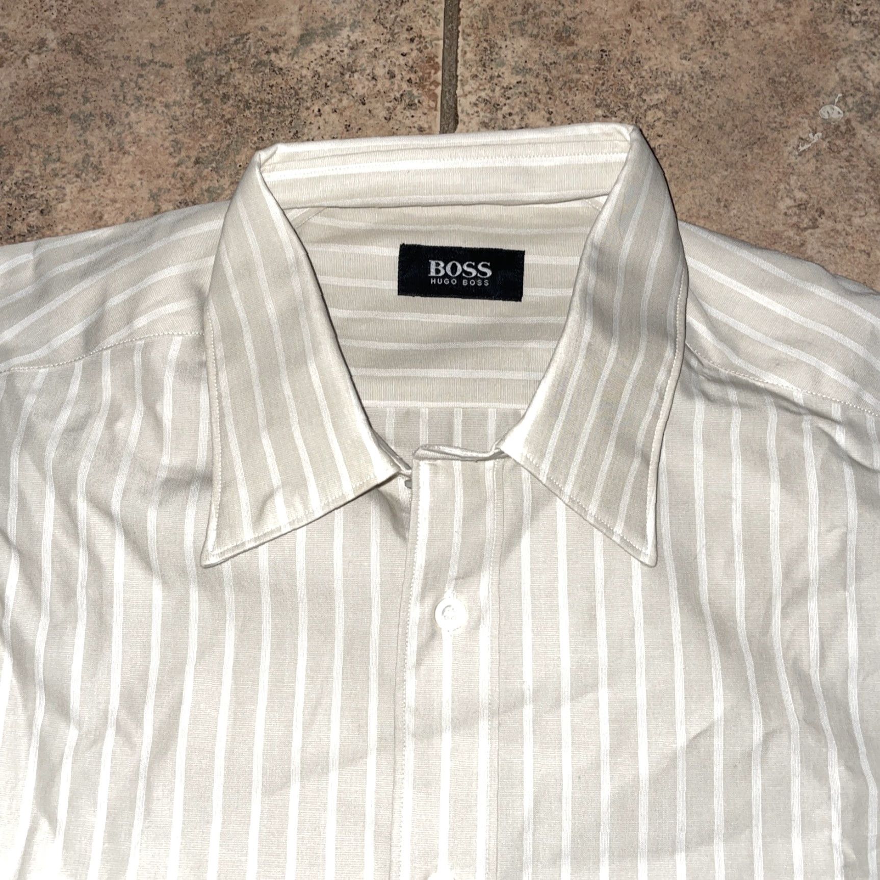 Hugo Boss HUGO BOSS Beige Striped Shirt Mens XL Long Sleeve Button-Up (Regular) Size US XL / EU 56 / 4 - 2 Thumbnail
