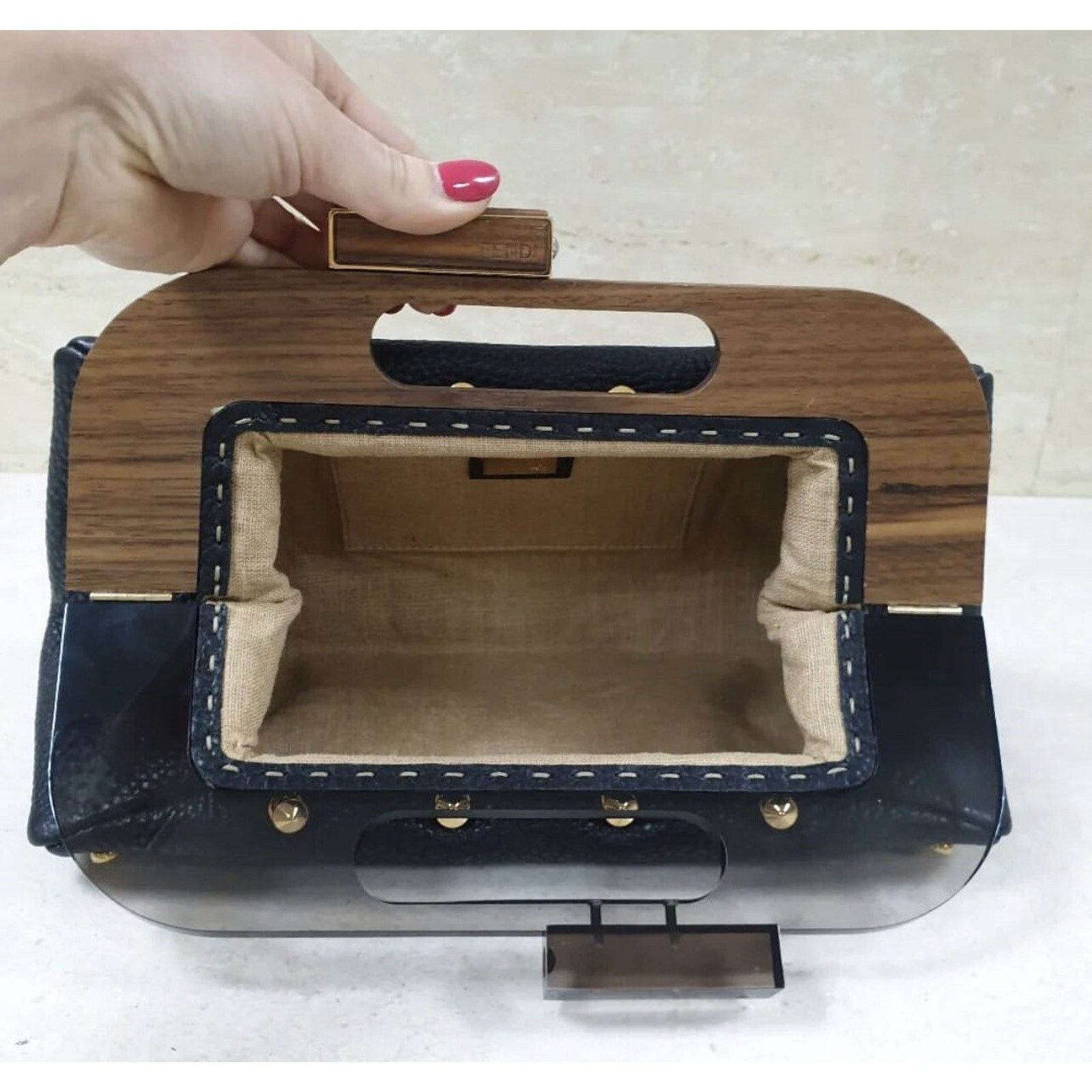 Fendi Fendi Black Leather Walnut Wood Handle Clutch Bag Size ONE SIZE - 5 Thumbnail