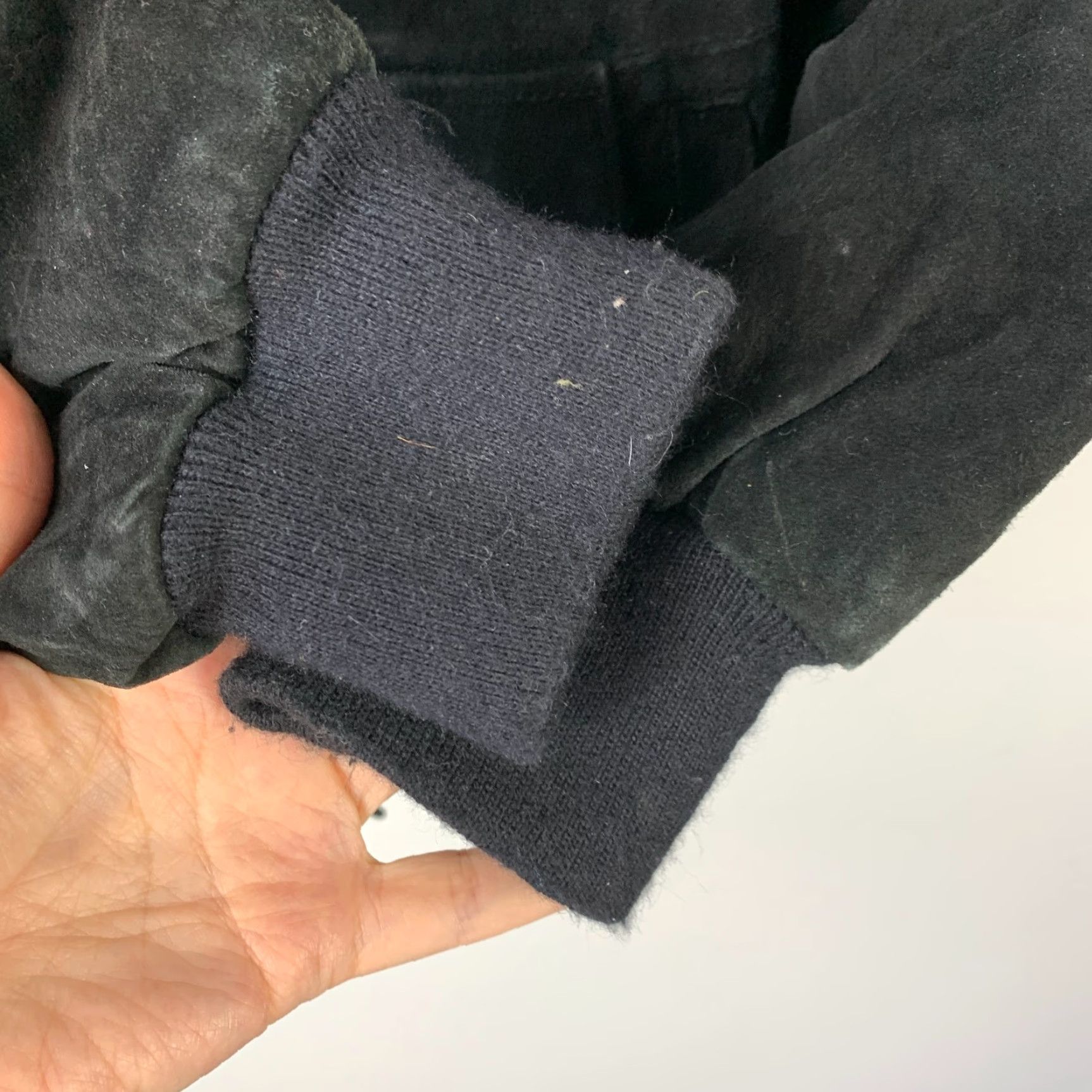 Vintage VINTAGE GIII Black Zip Suede Leather Bomber Jacket Large Petite Hoodie? No Size US L / EU 52-54 / 3 - 6 Thumbnail