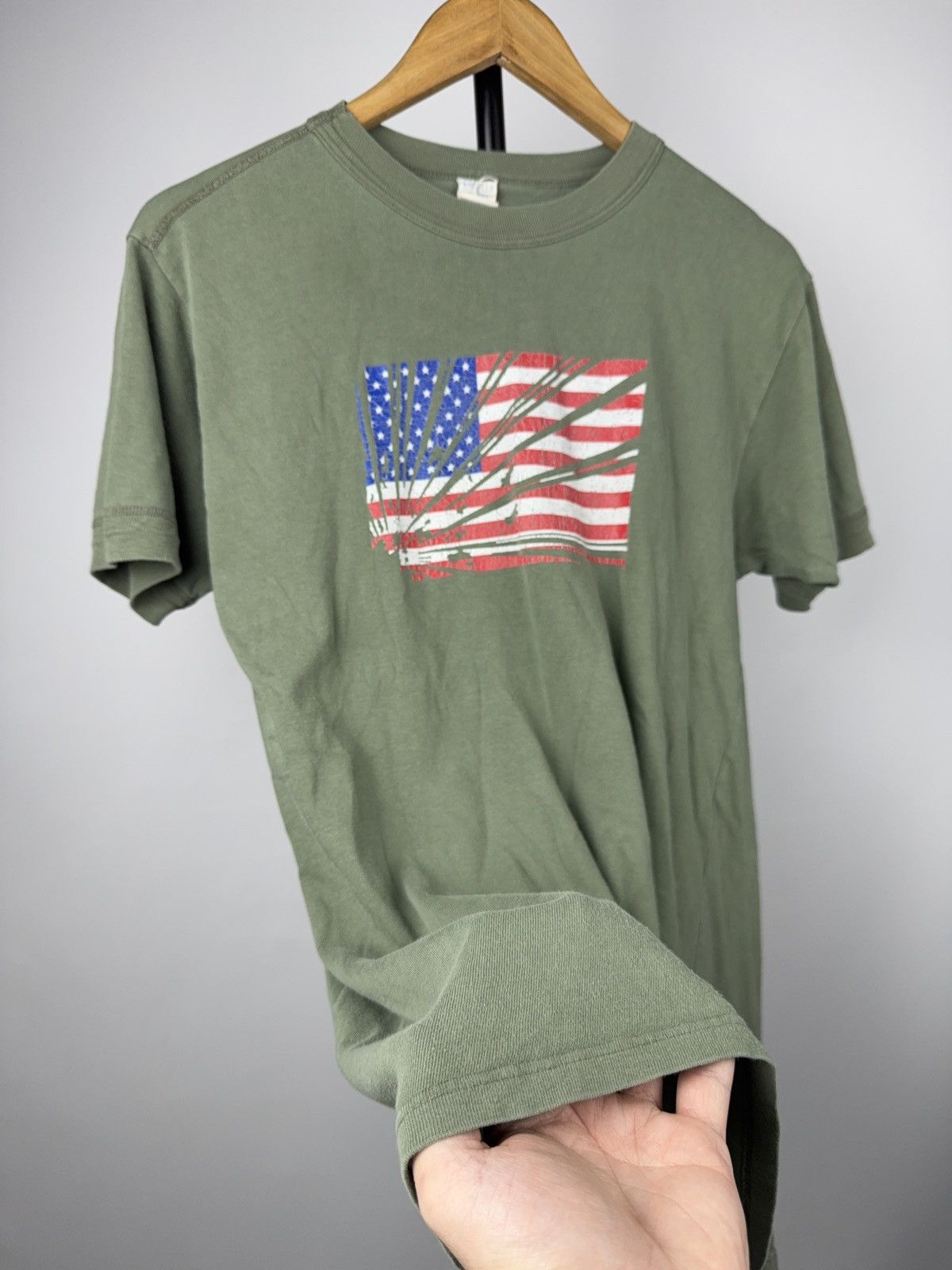Vintage 00s USA Japan Rising Sun Flag Mashup Tee Distressed Graphic Size US M / EU 48-50 / 2 - 8 Thumbnail