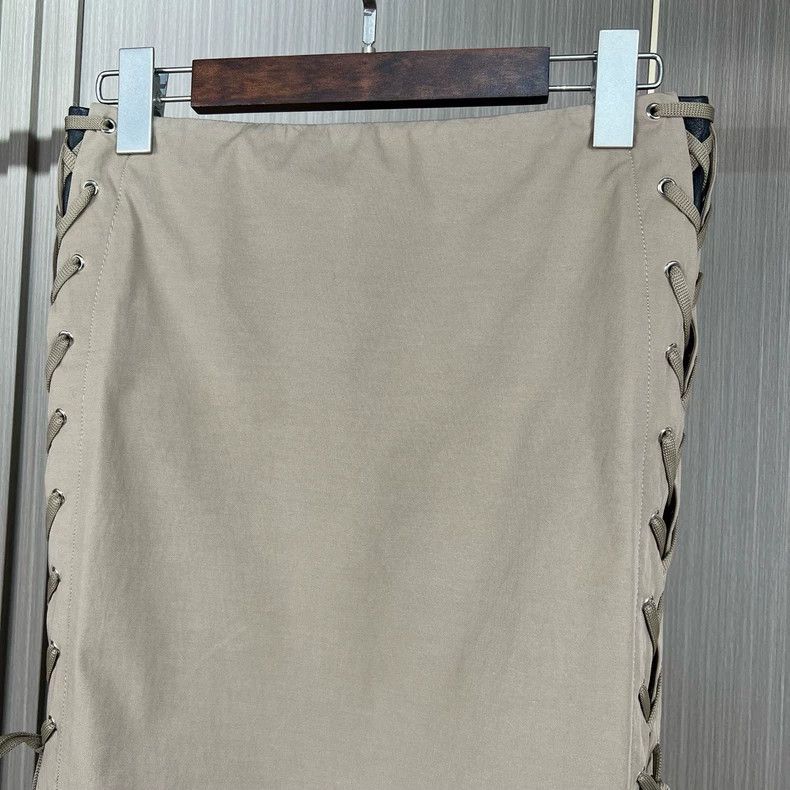 Gucci Gucci Side strap skirt 2504-Nextarrow Size 25" / US 0 / IT 36 - 3 Thumbnail