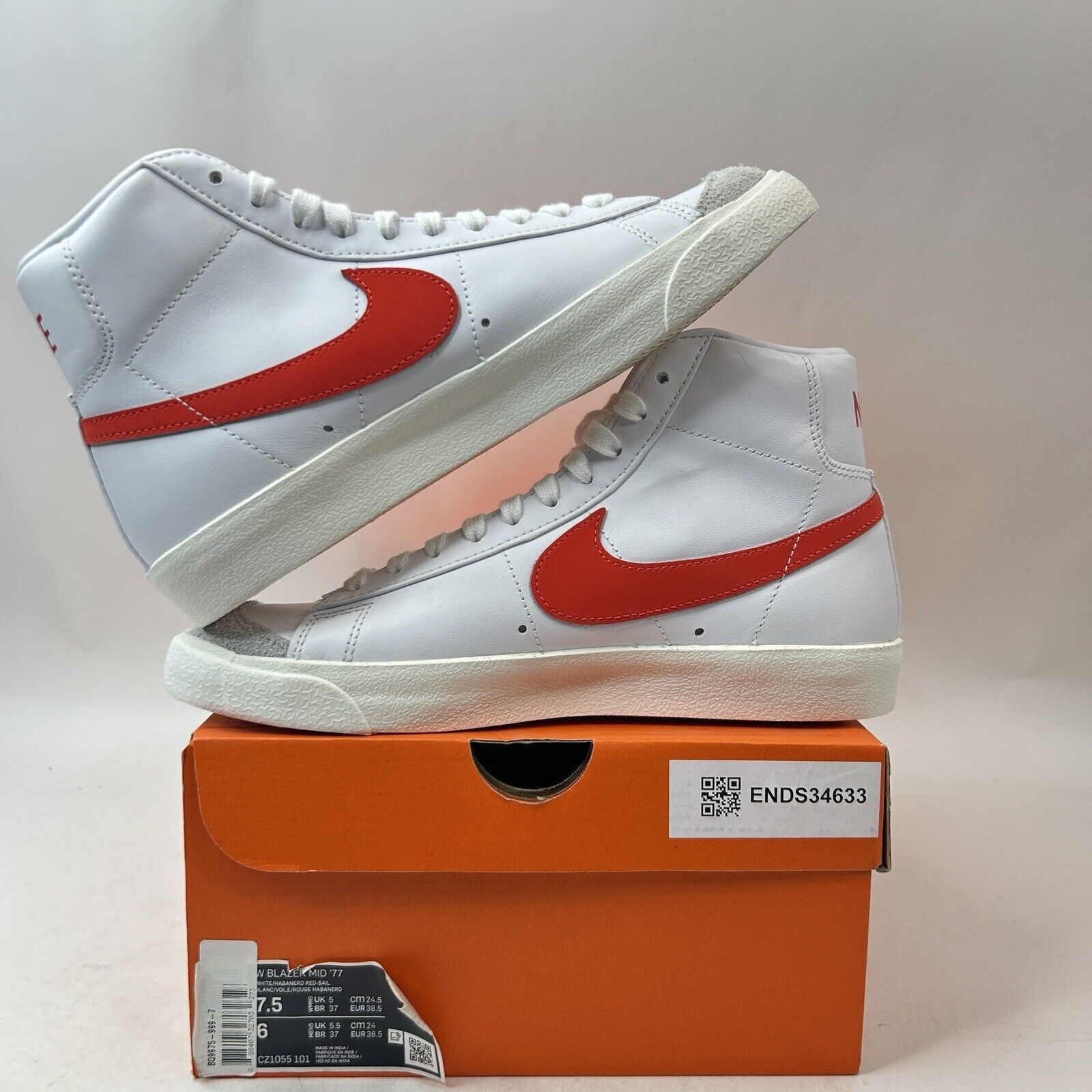 Nike Nike Blazer Mid 77’ WMNS “Habanero Red” 2024 Size US 7.5 / IT 37.5 - 3 Thumbnail