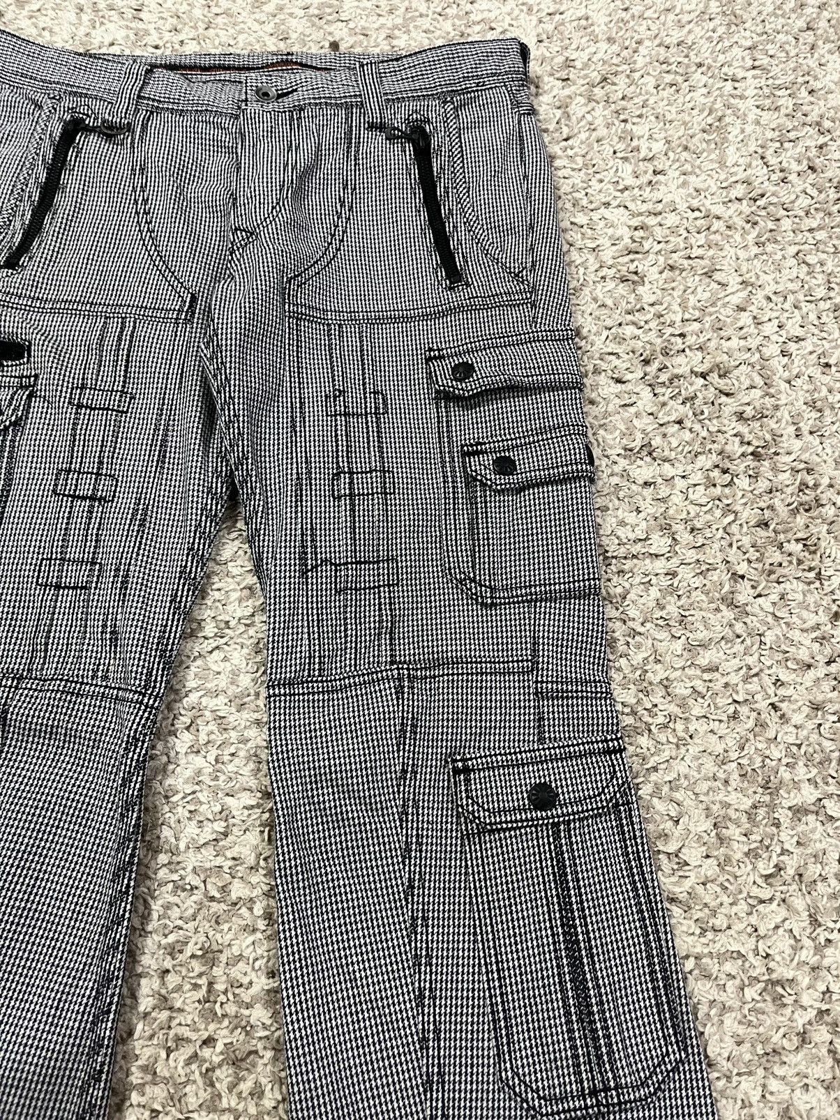 Travis Scott 🔥🔥 TRAVIS SCOTT NCFM 13 POCKETS UTILITY CARGO Size US 32 / EU 48 - 2 Thumbnail