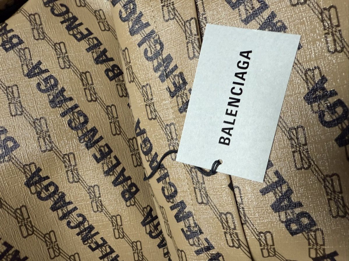 Balenciaga Signature Logo Print Canvas Backpack Size ONE SIZE - 5 Thumbnail