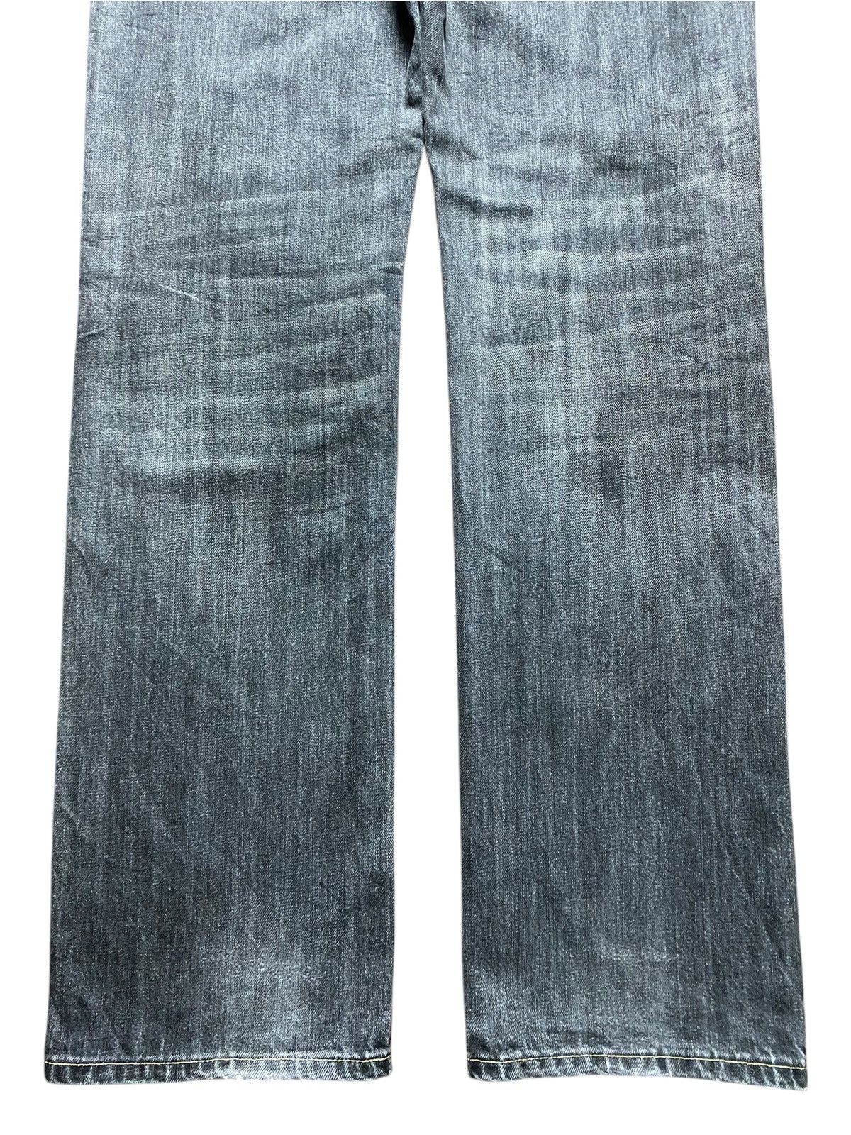 Japanese Brand Vintage Uniqlo Black Denim Distressed Loose Jeans Size US 34 / EU 50 - 6 Thumbnail