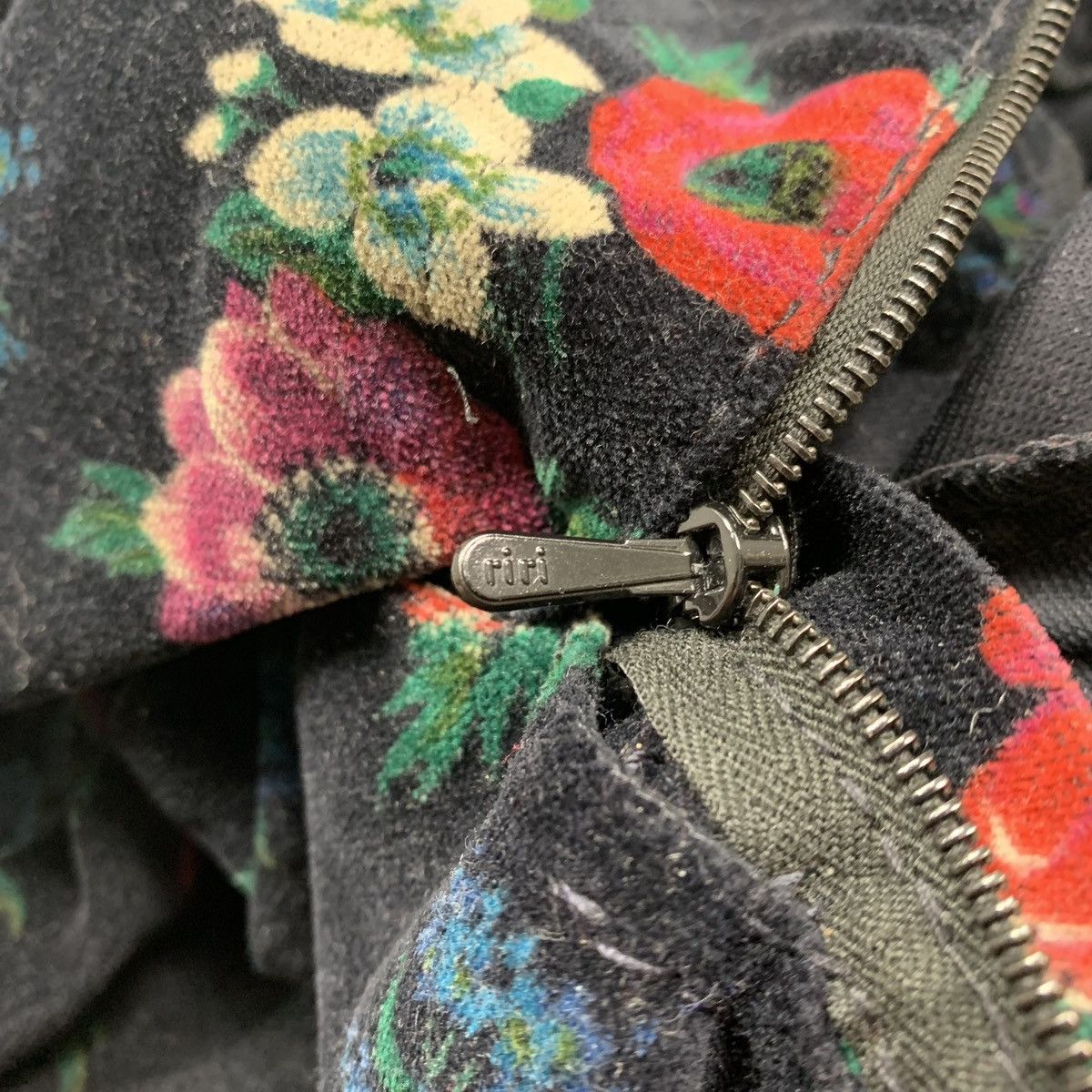 Kenzo Kenzo Vilvet Flowers Pant Vintage 80s Made In France Size 26" / US 2 / IT 38 - 10 Thumbnail