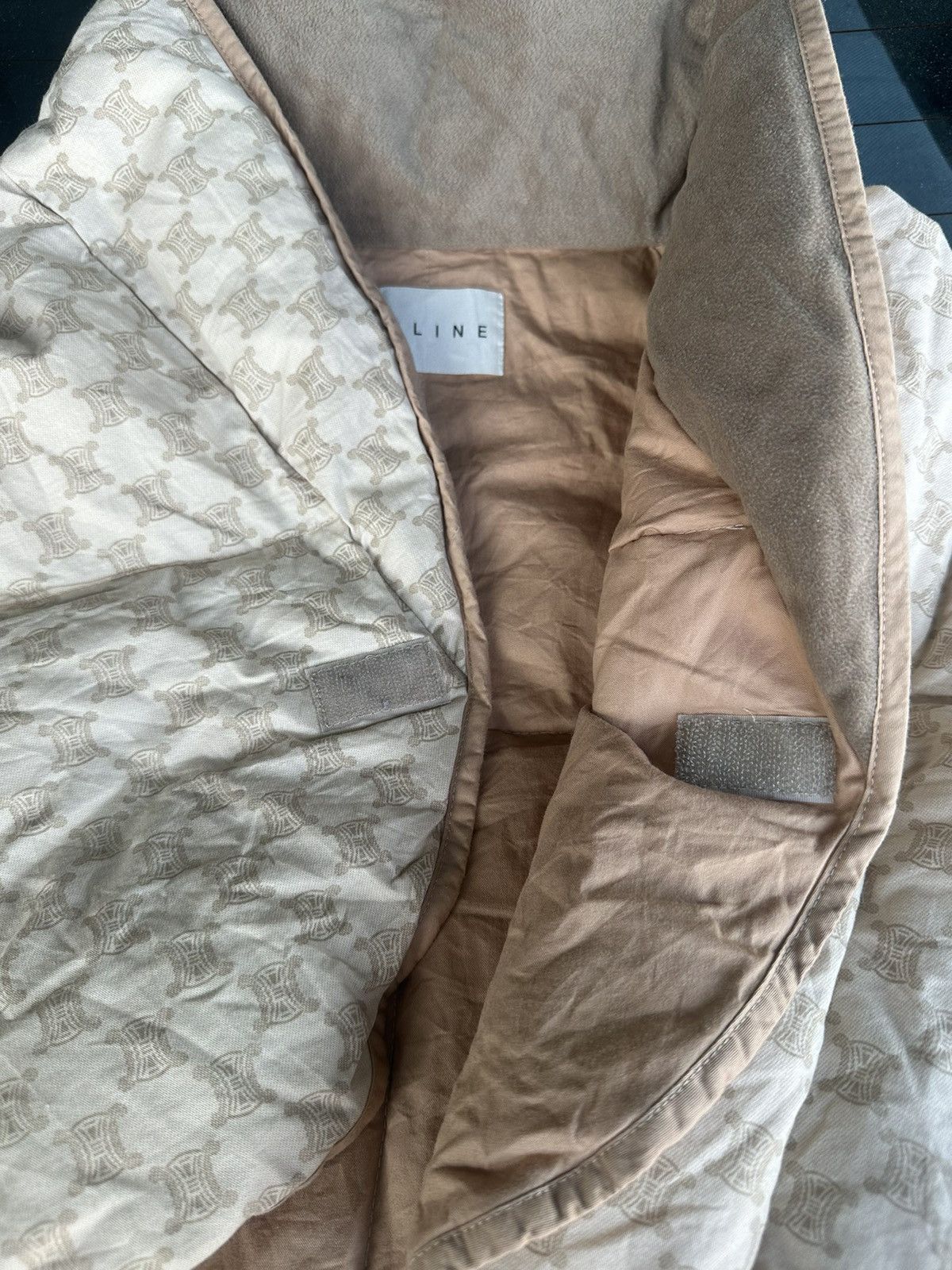 Celine Celine Monogram Cropped Goose Puffer Down Vests Jacket Size US M / EU 48-50 / 2 - 5 Thumbnail