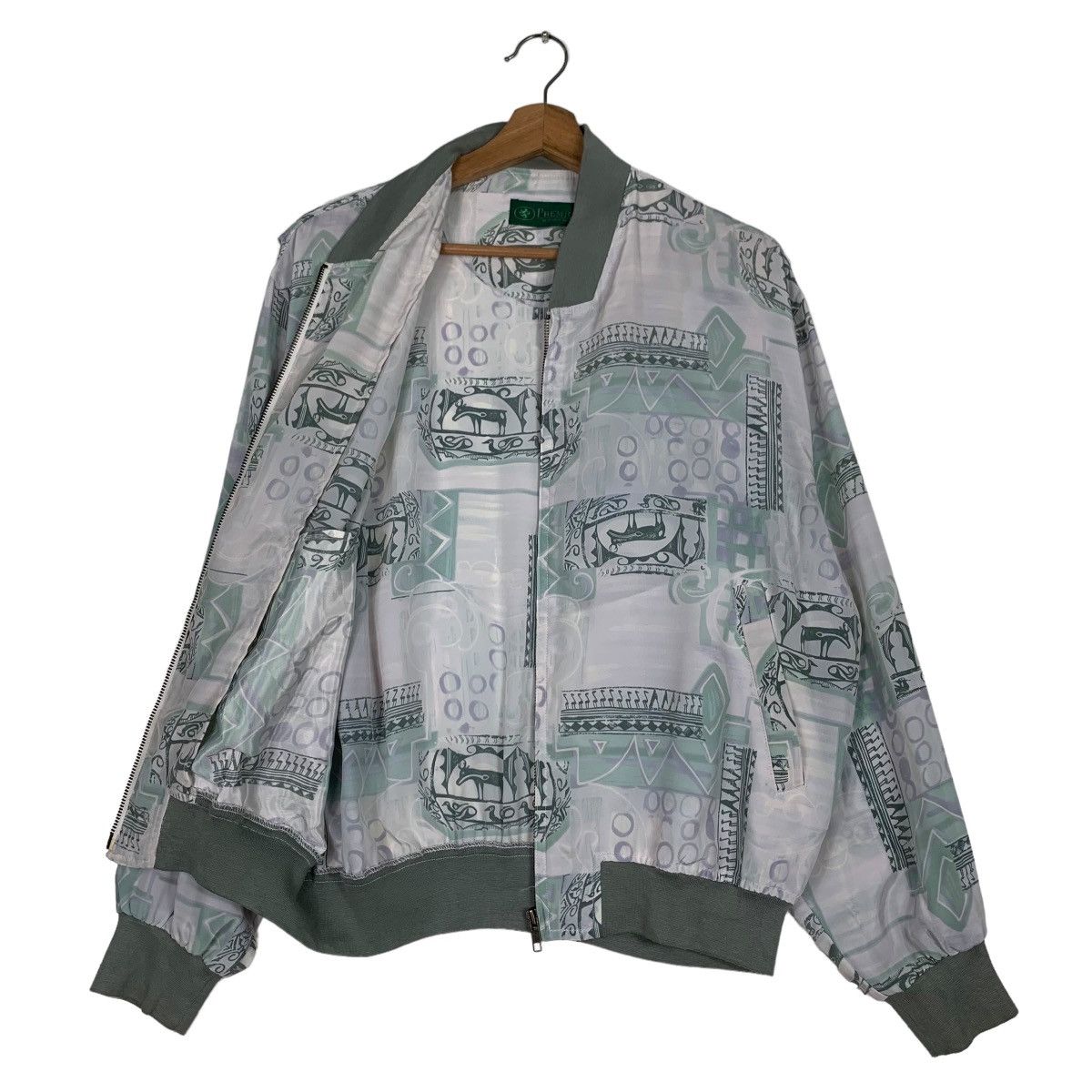Japanese Brand Vintage PREMIUM Fullprint Light Bomber Jacket #0376-C17 Size US L / EU 52-54 / 3 - 9 Thumbnail