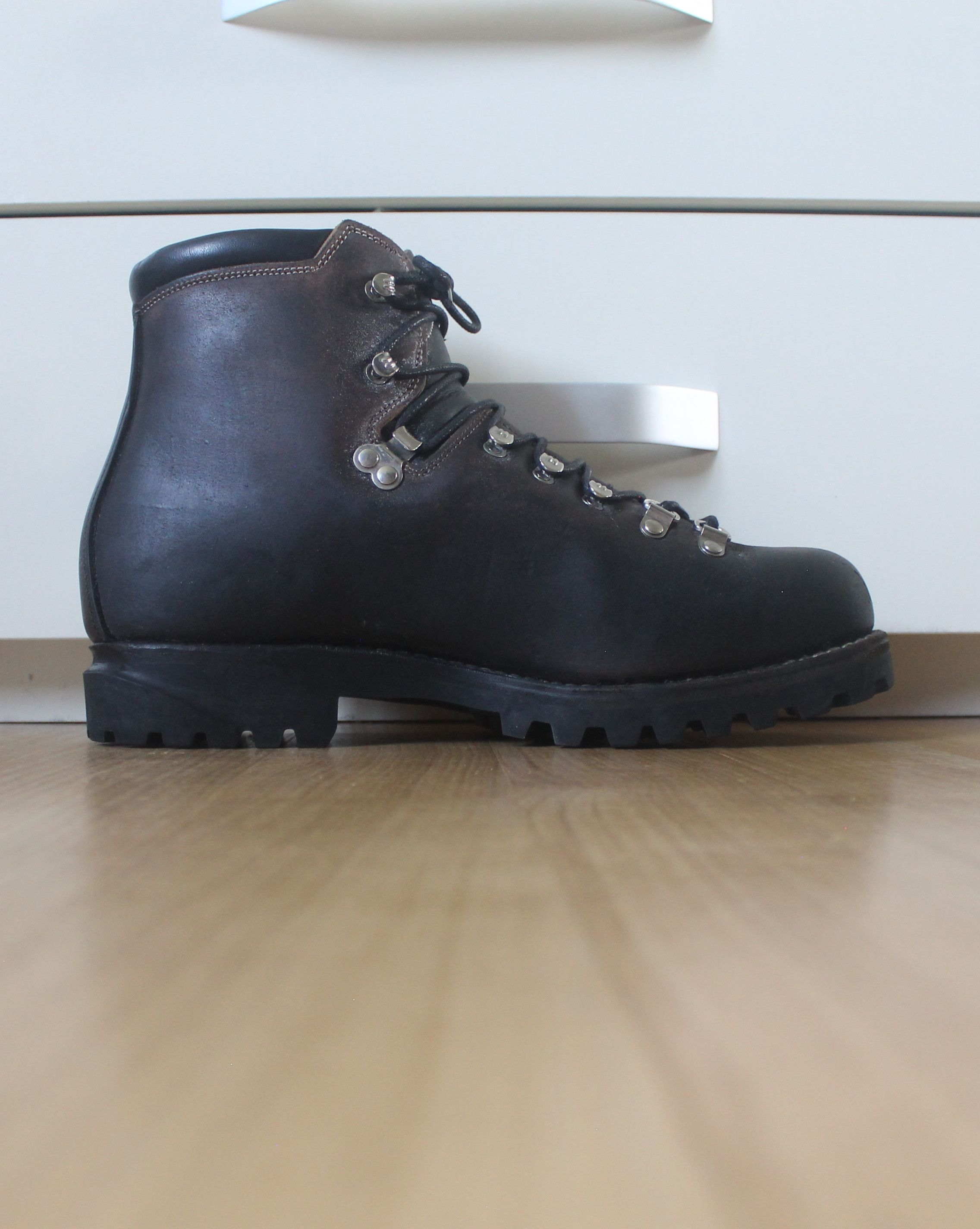 Bally Vintage Bally Swiss Army Hiking Mountain Boots Size US 9 / EU 42 - 7 Thumbnail