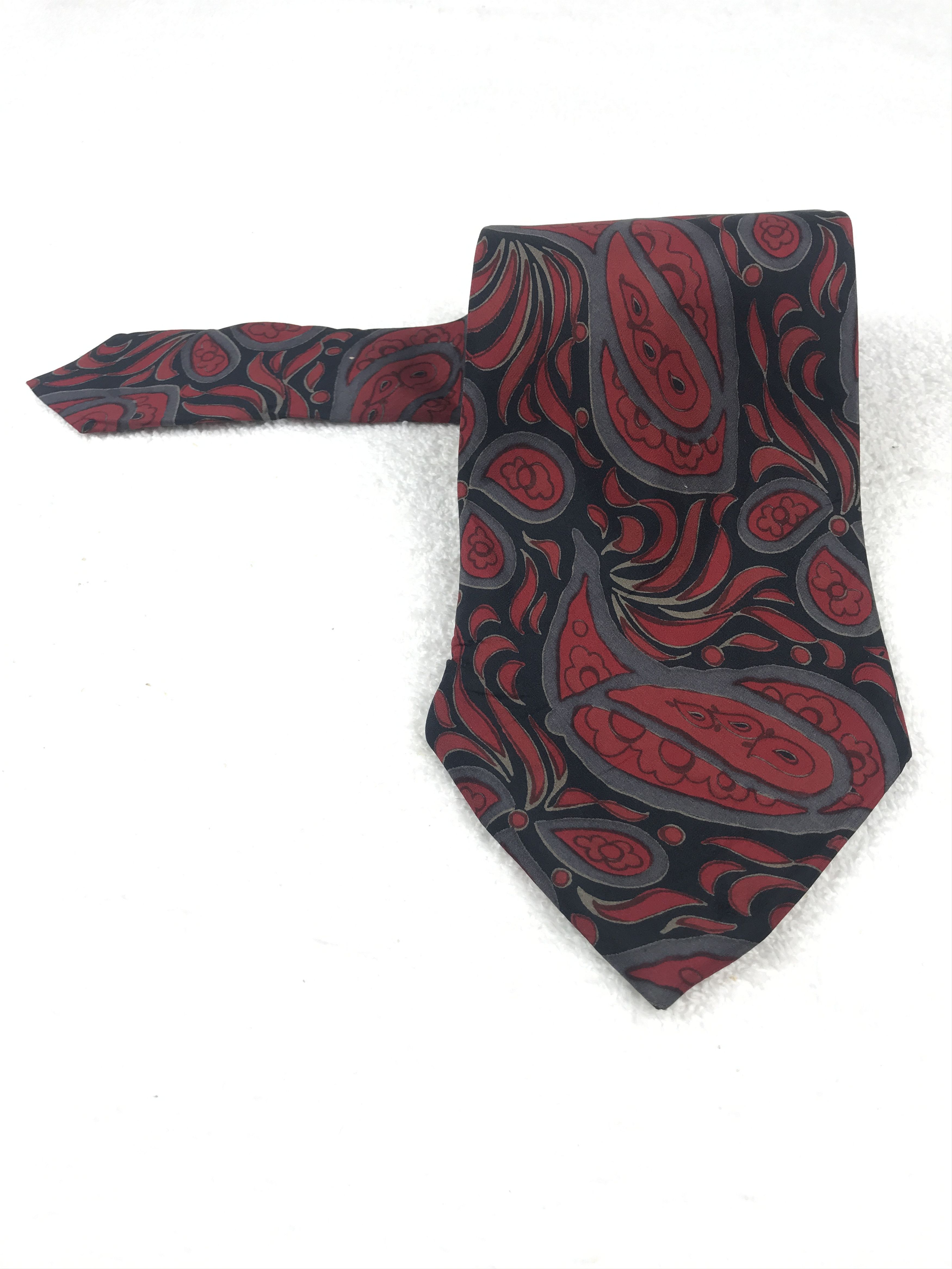 Designer × Vintage × Yves Saint Laurent Vintage Yves Saint Laurent Silk Necktie Size ONE SIZE - 1 Thumbnail