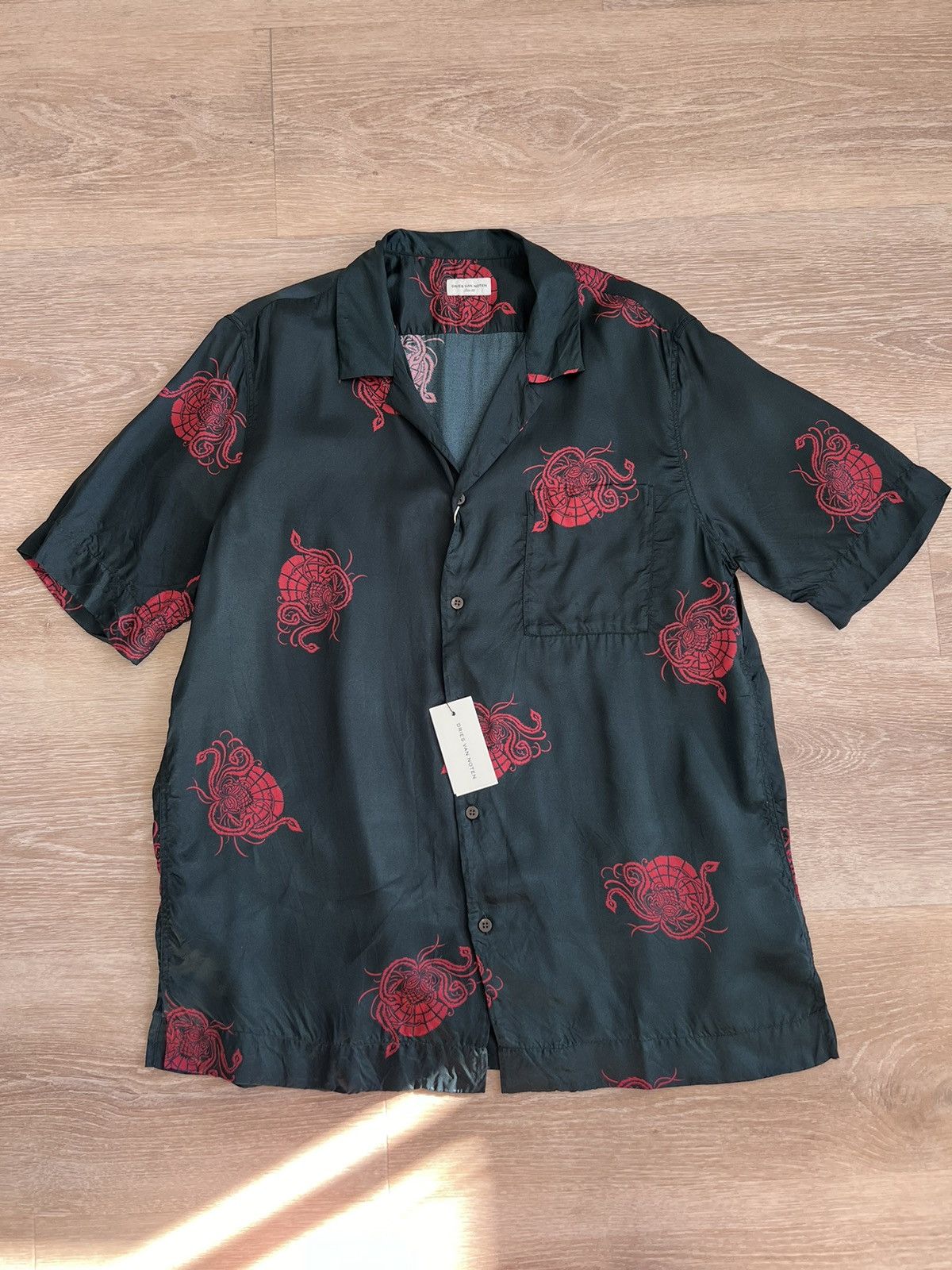 Dries Van Noten $600-700 viscose short-sleeved shirt, camp collar, IT50 Size US M / EU 48-50 / 2 - 3 Thumbnail