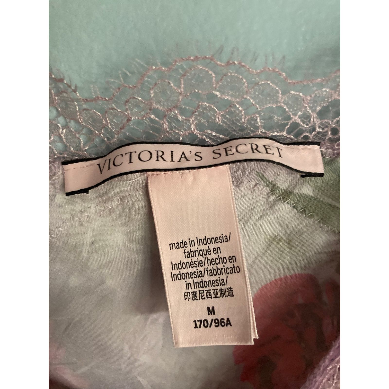 Victoria's Secret Victoria's Secret Slip Medium Floral Pink and Purple Size M / US 6-8 / IT 42-44 - 4 Thumbnail