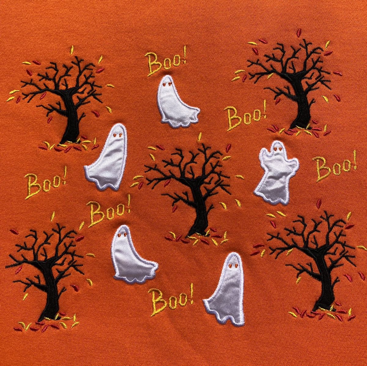 Basic Editions VTG 90’s Halloween Ghost Tree Sweatshirt Women’s SZ Large Size L / US 10 / IT 46 - 4 Thumbnail