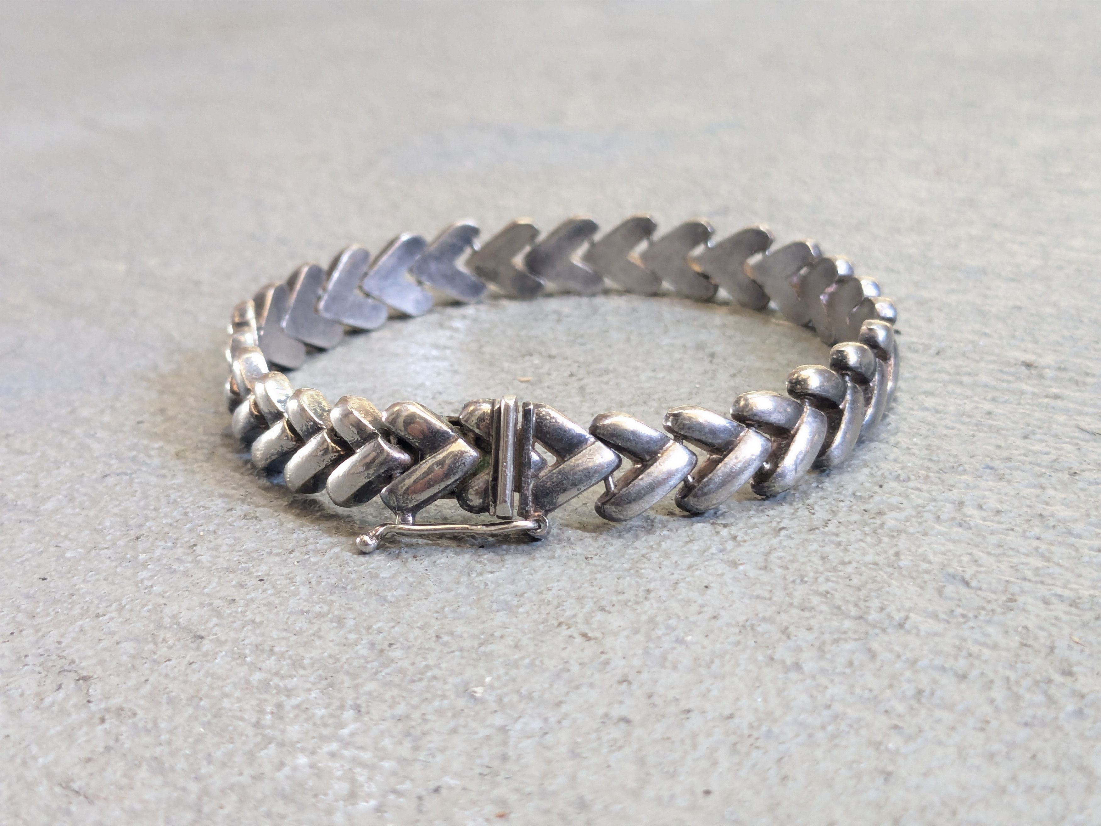 Jewelry Vintage Sterling Silver Tennis Bracelet 7.5" Heart Leaf Link Size ONE SIZE - 2 Thumbnail