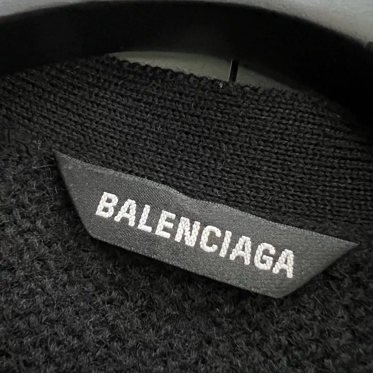 Balenciaga Balenciaga Logo Embroidered Knit Cardigan Size US L / EU 52-54 / 3 - 3 Thumbnail