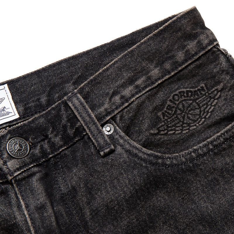 Jordan Brand × Levi's Levi’s x Jordan Baggy Jean Black Denim Jeans Size 33 X 32 Size US 33 - 6 Thumbnail