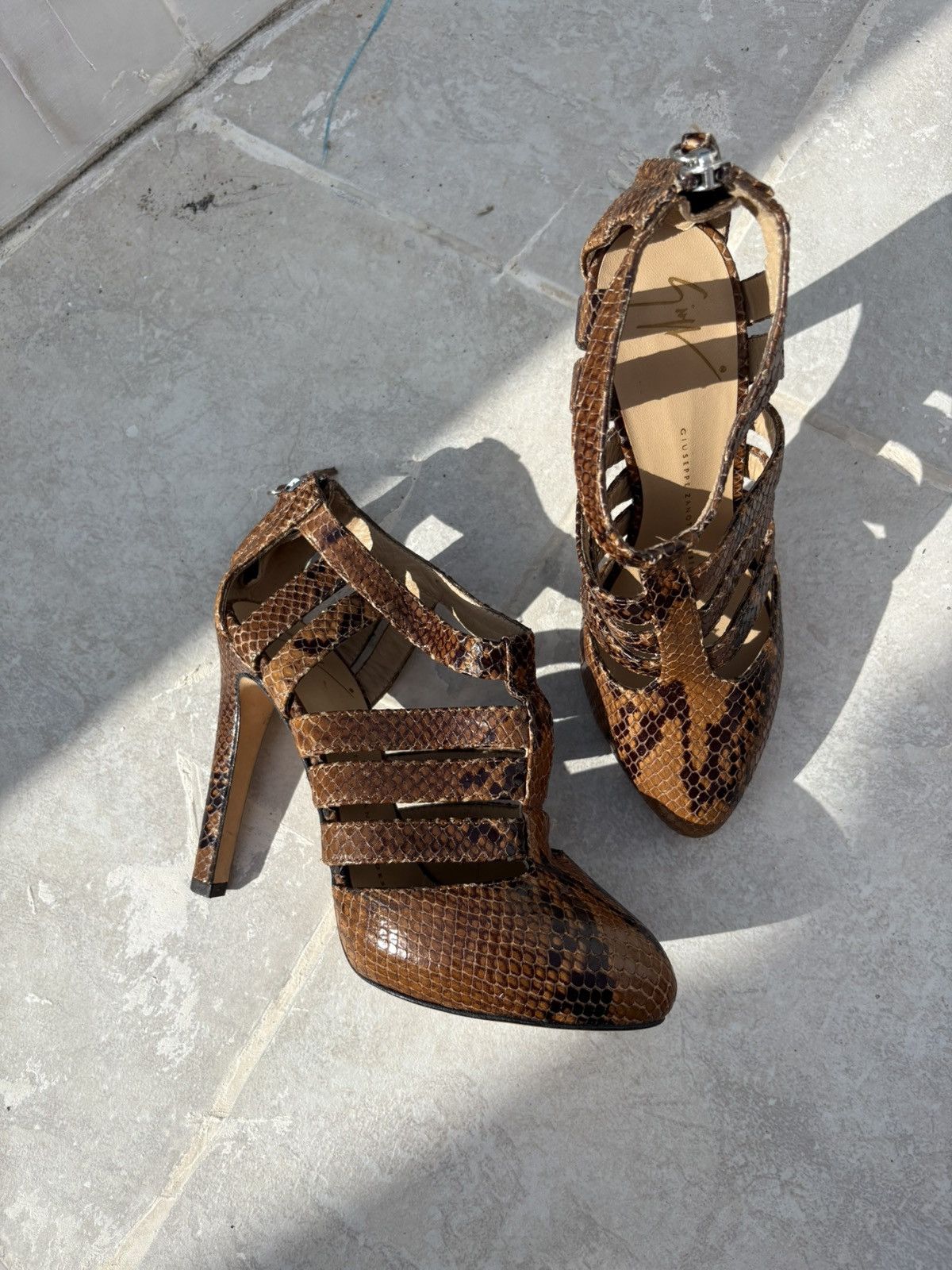 Giuseppe Zanotti Giuseppe zanotti vicini snakeskin heels Size US 6 / IT 36 - 5 Thumbnail