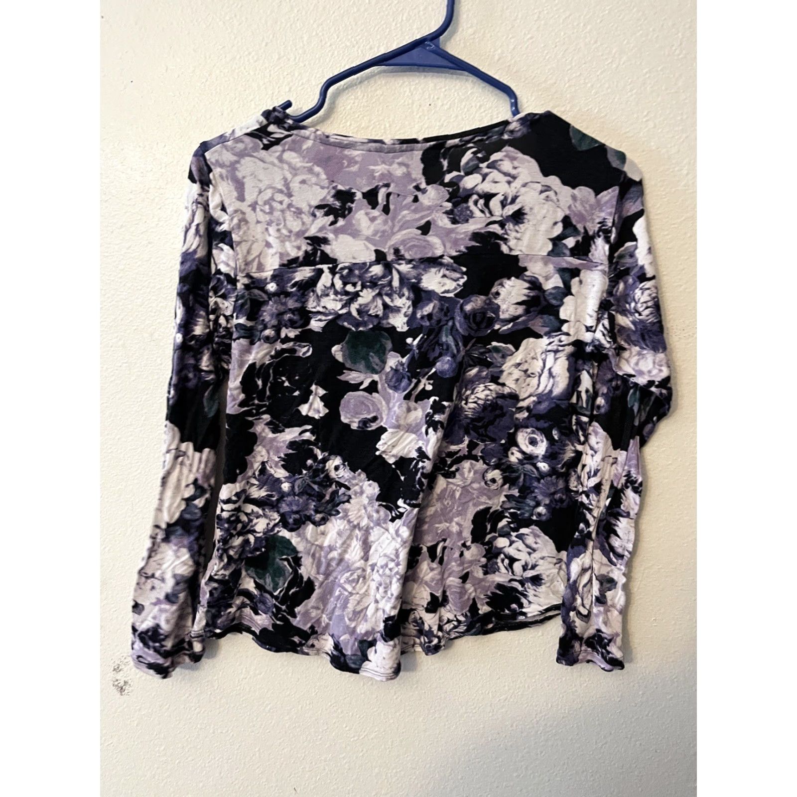 Vintage Simply Vera Vera Wang Top Womens PM Purple Floral Long Sleeve Rayon Knit Size M / US 6-8 / IT 42-44 - 3 Thumbnail