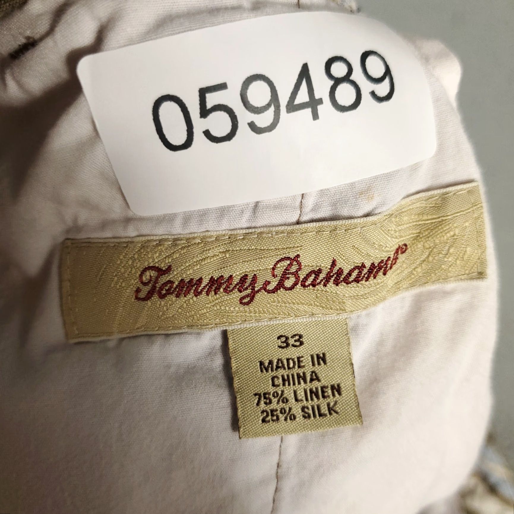 Tommy Bahama VINTAGE Tommy Bahama Men's Shorts Size 33 Linen Plaid Flat Front Chino Casual Summer Blue Size US 33 - 8 Thumbnail