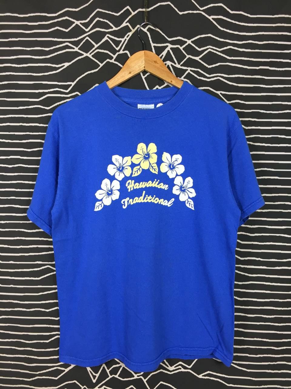 Vintage Vtg Hawaiian Traditional Hibiscus Flower Tee Size US M / EU 48-50 / 2 - 2 Thumbnail