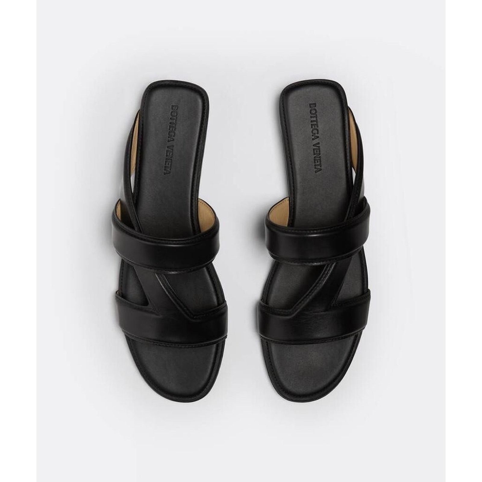 Bottega Veneta Bottega Veneta Calf Leather Sandals Black 9 US 651374 Size US 9 / IT 39 - 10 Thumbnail