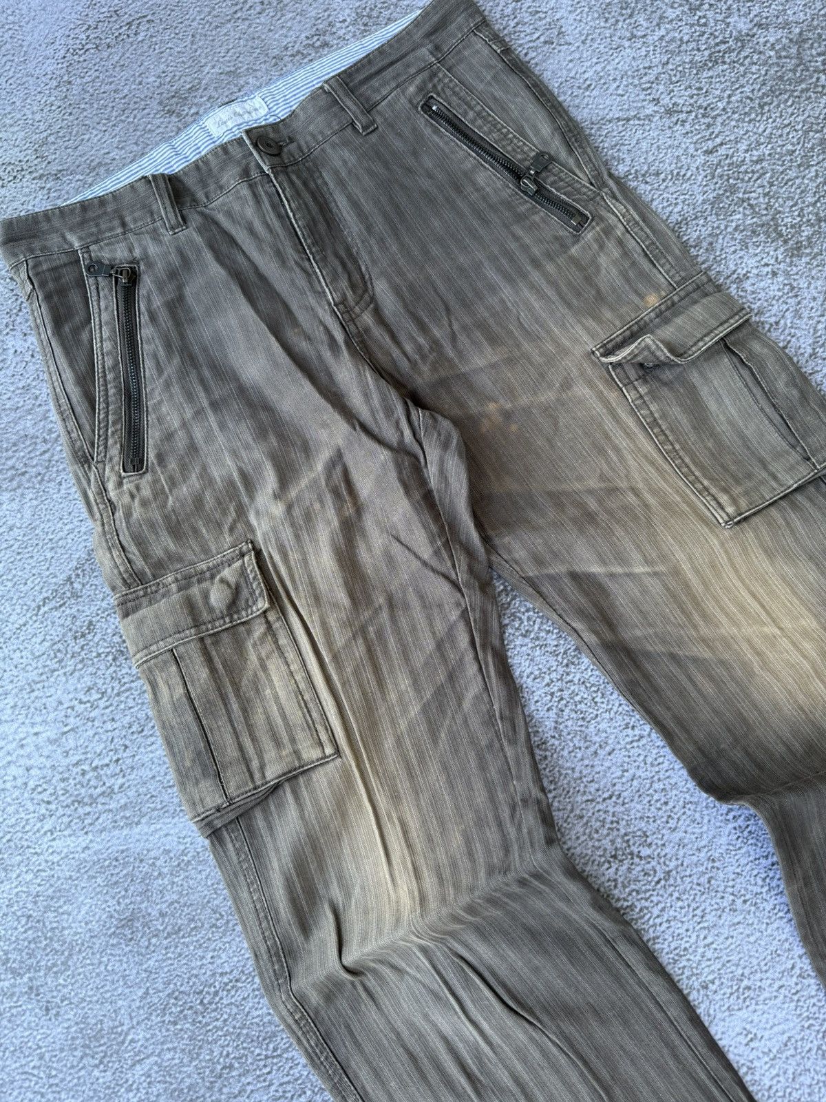 20471120 × Beauty Beast × Japanese Brand LouisChavlon faded cargo pants Ifsixwasnine kmrii style Size US 31 - 4 Thumbnail