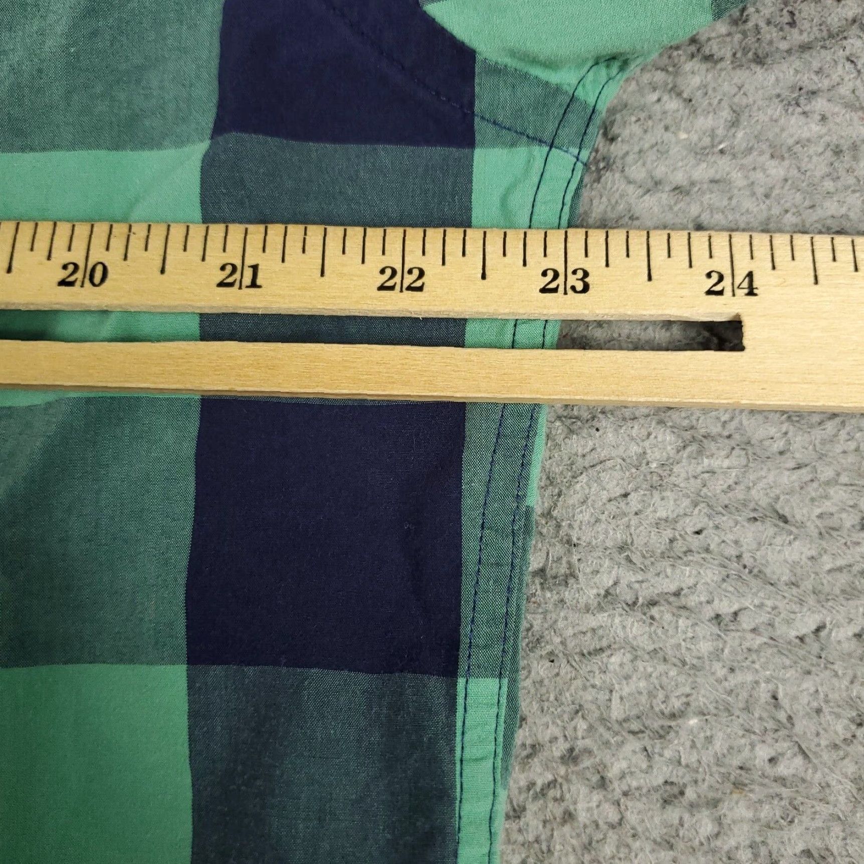 UNTUCKit UNTUCKit Shirt Mens L Green Check Button Up Long Sleeve Size US L / EU 52-54 / 3 - 5 Thumbnail