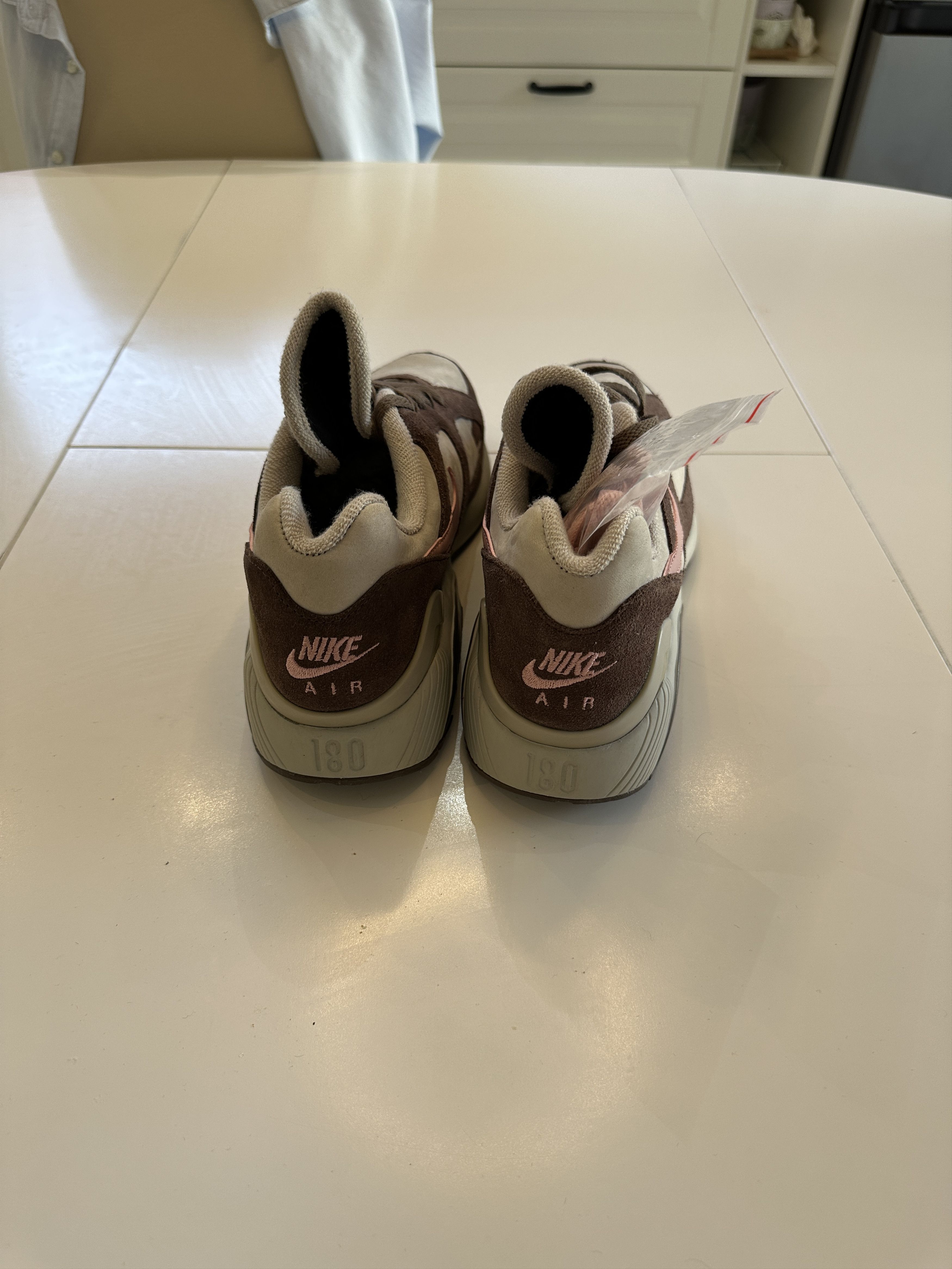 Nike Air Max 180 Bacon Size US 8.5 / EU 41-42 - 5 Thumbnail