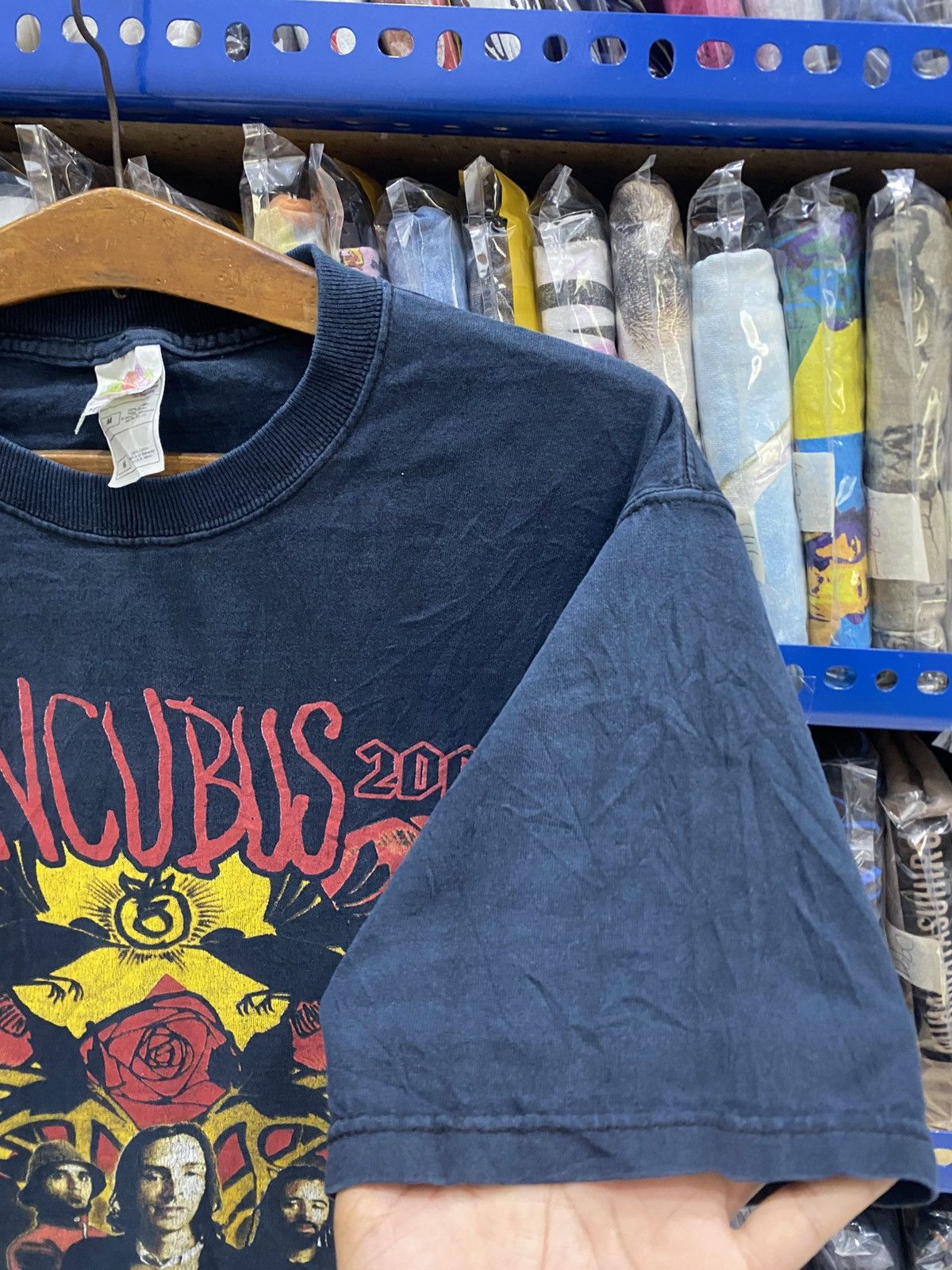 Band Tees TOUR INCUBUS 2004 Size US M / EU 48-50 / 2 - 5 Thumbnail