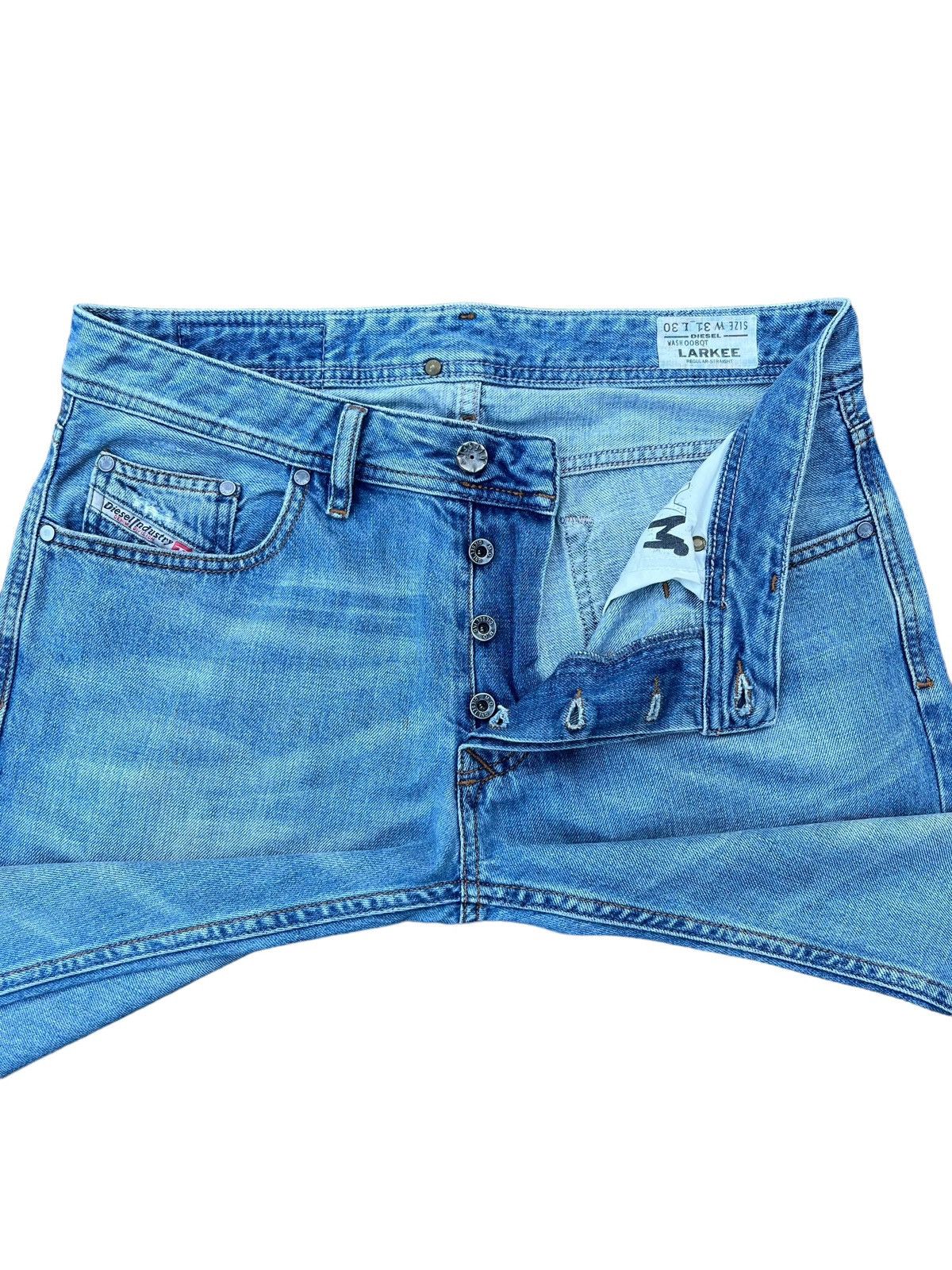 Diesel Vintage Y2K Diesel Larkee Light Blue Distressed Classic Jean Size US 32 / EU 48 - 10 Thumbnail