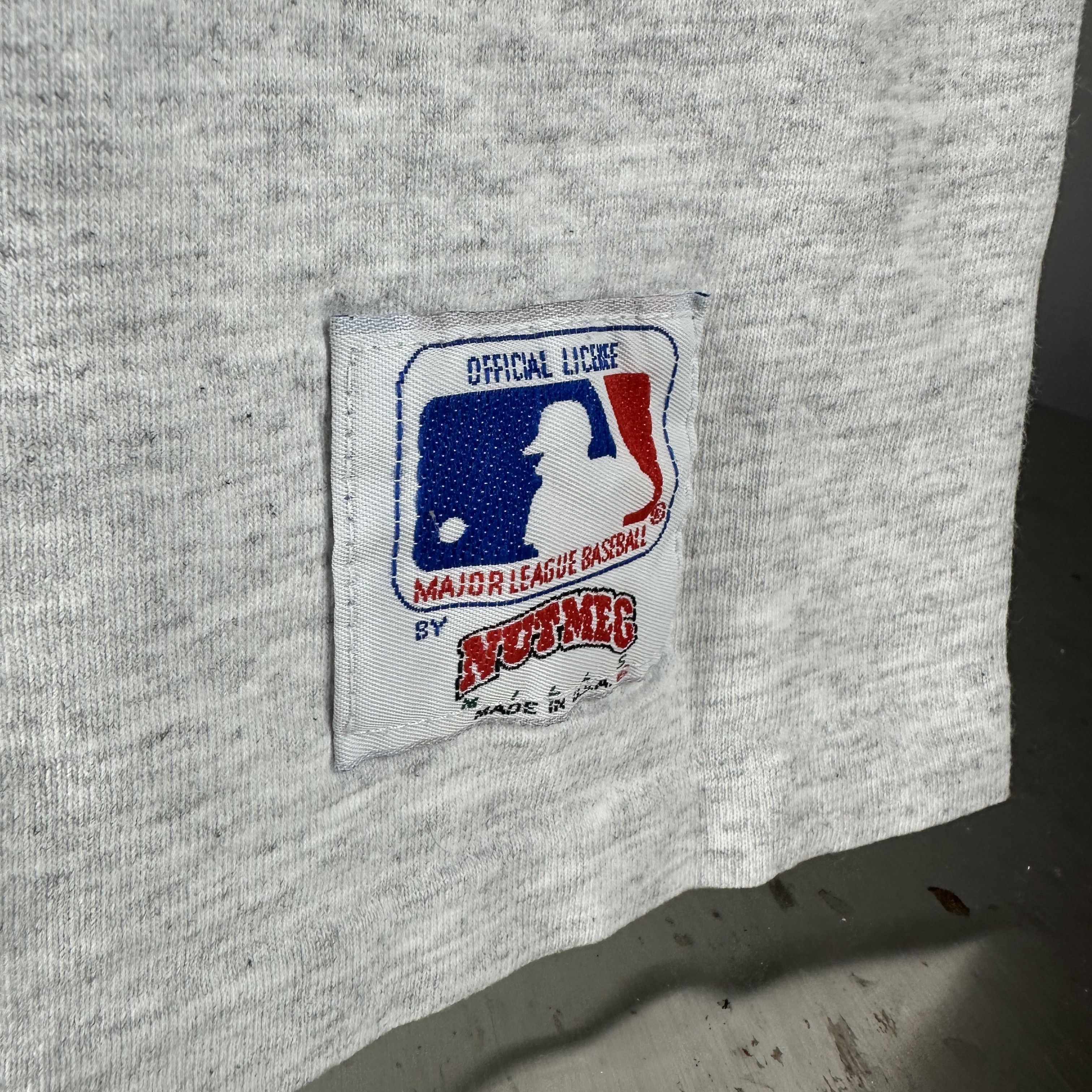 Vintage ​1991 Minnesota Twins MLB Champions Nutmeg XL T-shirt Size US XL / EU 56 / 4 - 6 Thumbnail