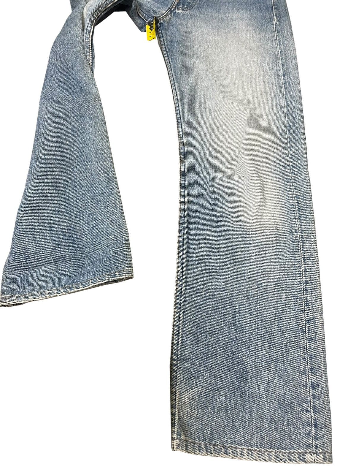 Levi's Vintage Clothing Vintage Levi’s 501 Jeans Straight Cut USA Size US 27 - 6 Thumbnail