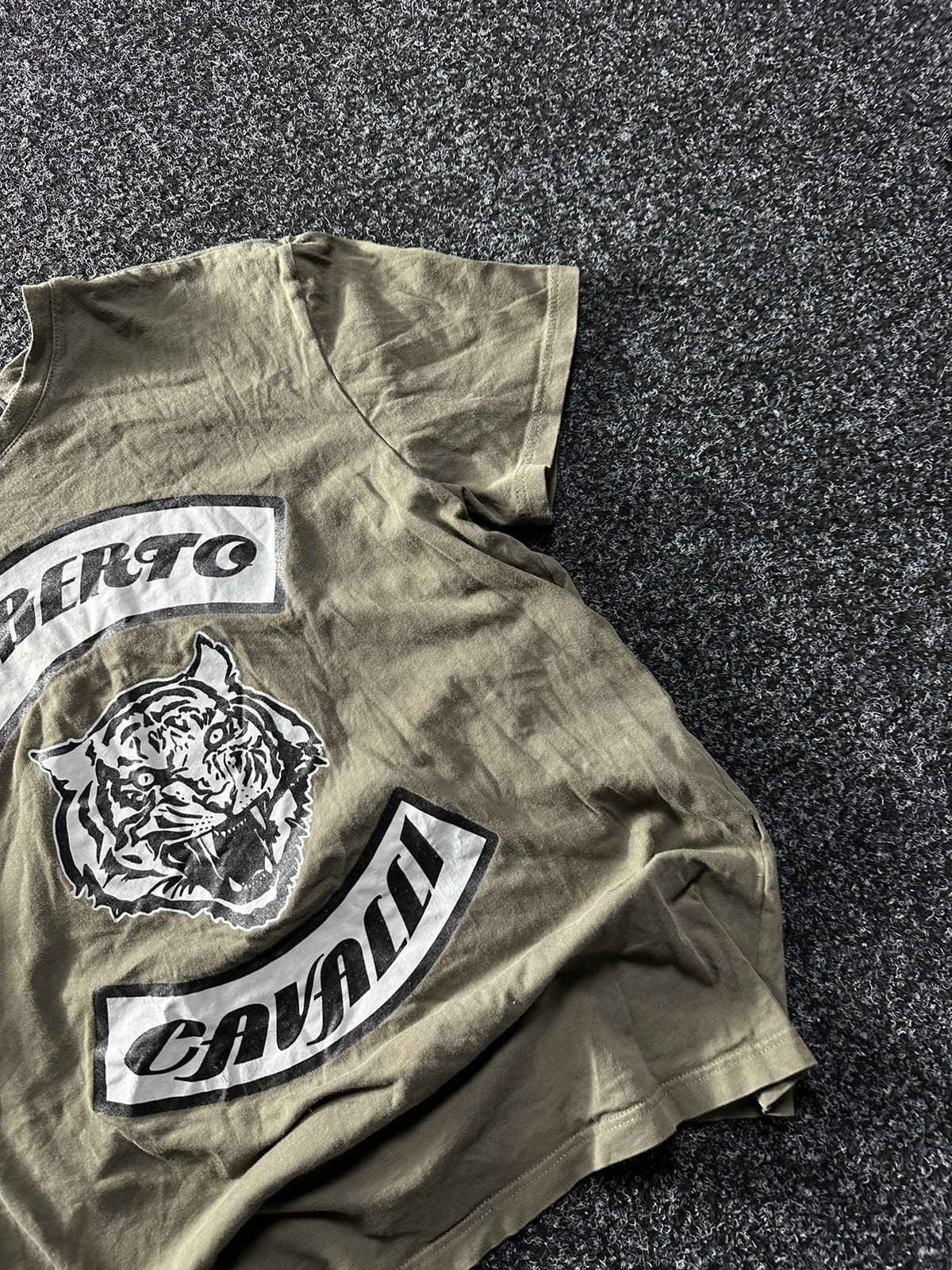 Just Cavalli × Roberto Cavalli 🚨Roberto Cavalli Big Logo T Shirt Just Cavalli Y2K Size US M / EU 48-50 / 2 - 3 Thumbnail