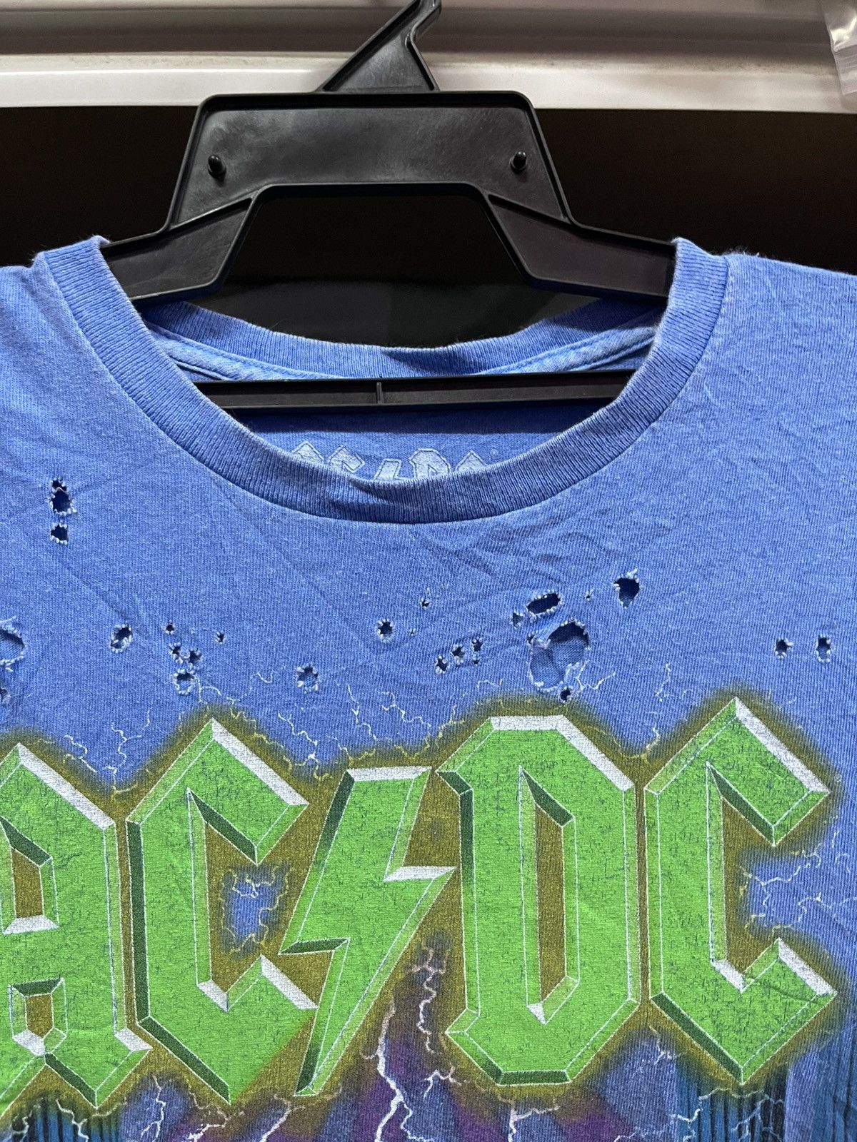 Band Tees AC/DC Distressed Tour Tee🔥🔥🔥 Size US XXL / EU 58 / 5 - 3 Thumbnail