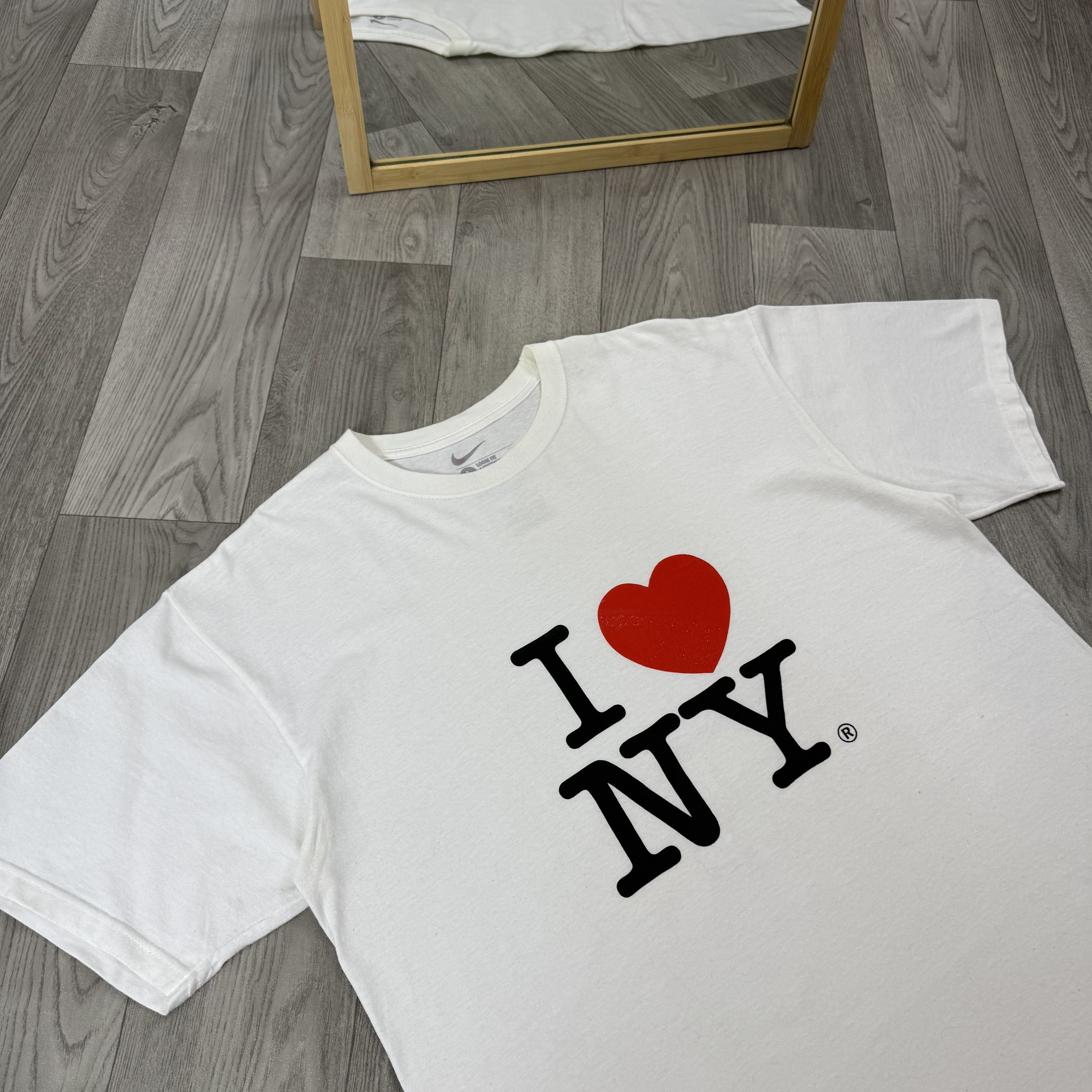 Nike Vintage Nike I Love New York 90s White Graphic Tee Shirt L Size US L / EU 52-54 / 3 - 5 Thumbnail