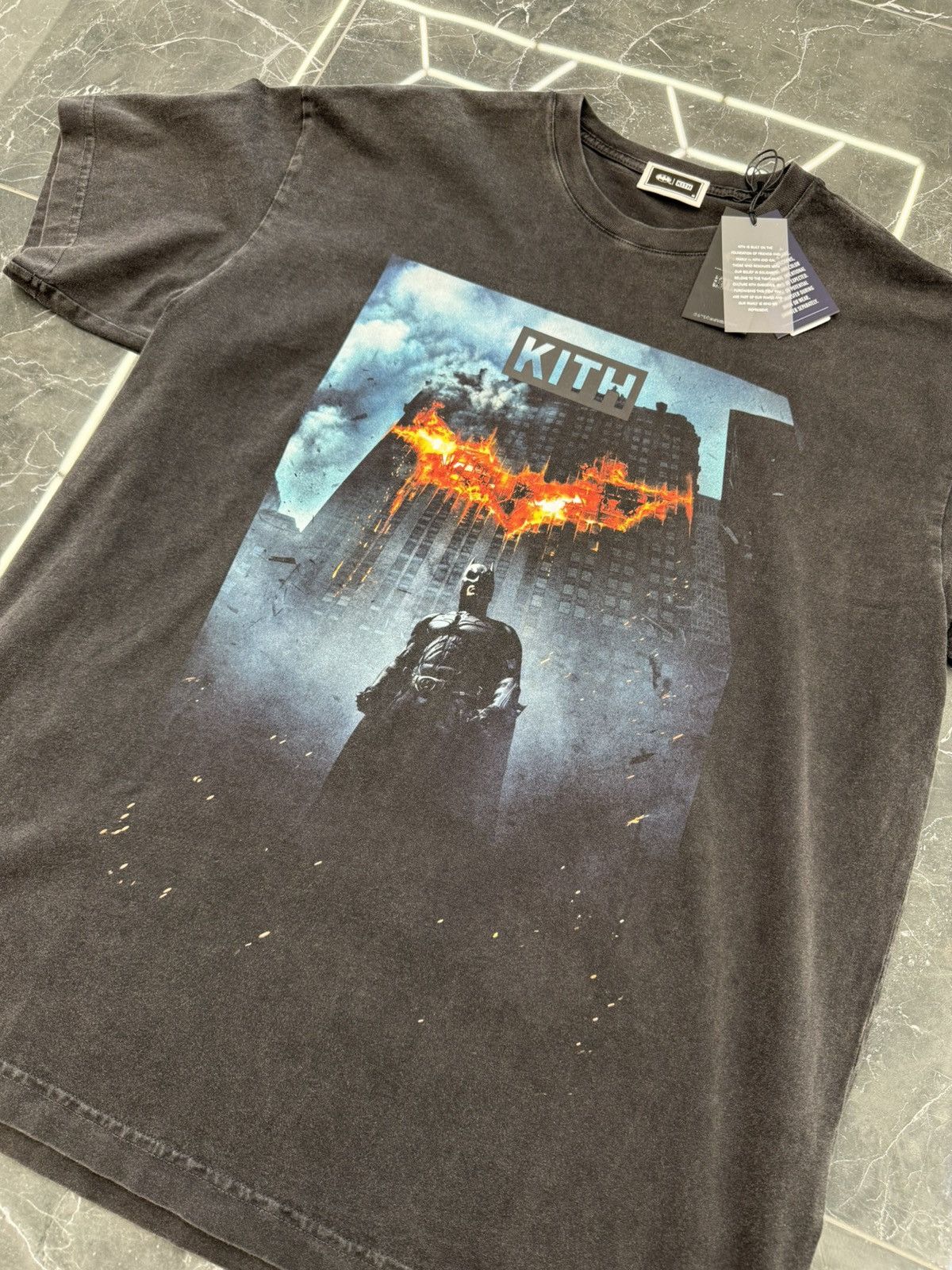 Kith Kith X Batman The Dark Knight Tee Size US M / EU 48-50 / 2 - 2 Thumbnail