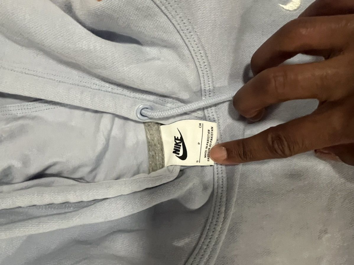 Nike Nike light blue pullover Size US S / EU 44-46 / 1 - 3 Thumbnail
