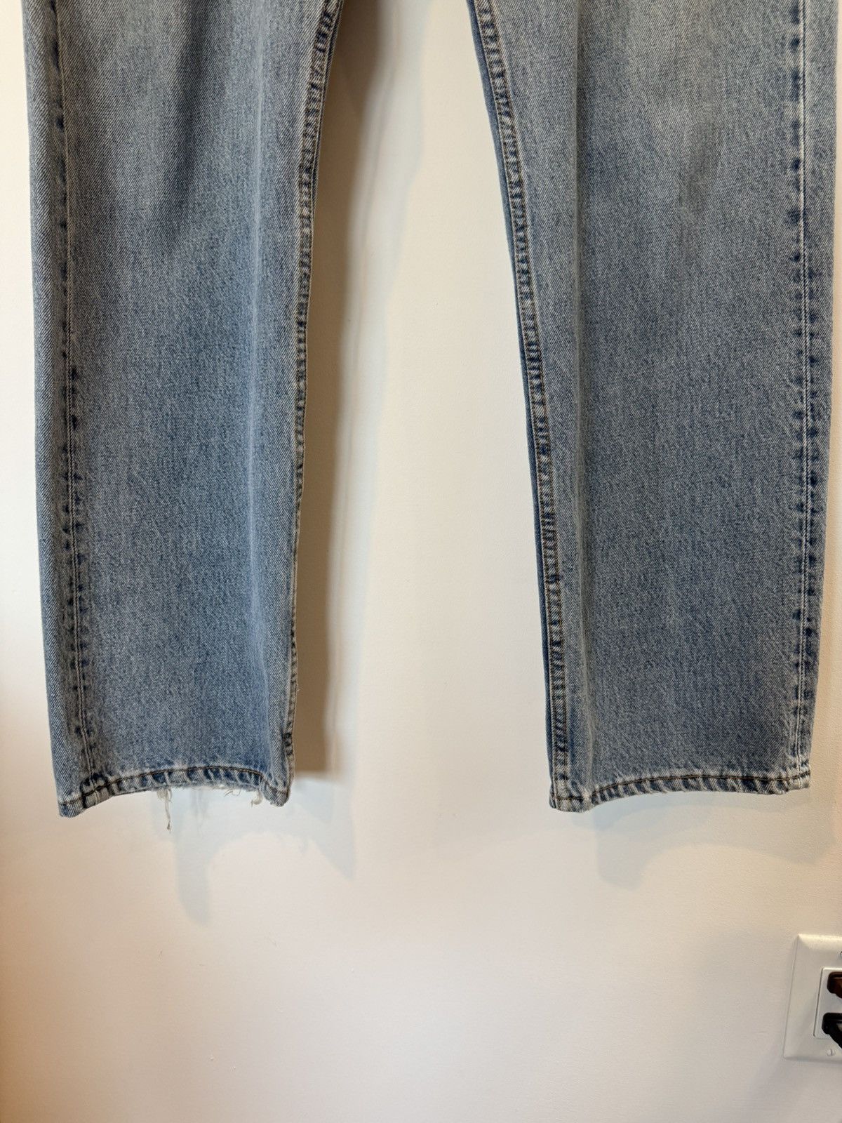 Levi's Vintage Clothing Vintage Levi’s 501 Jeans, W35 x L31.5, Made in U.S.A. Size US 35 - 3 Thumbnail