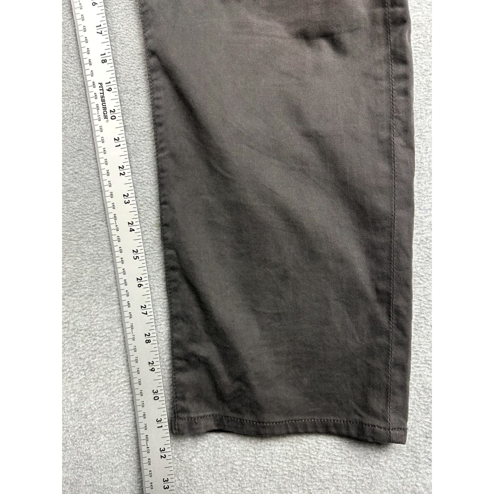 Vintage AG Tellis Jeans Mens 40x31 Slim Modern Charcoal Gray Denim Pants Casual Slim Fit Pocketed Belt Loops Zip Fly Size US 40 / EU 56 - 6 Thumbnail