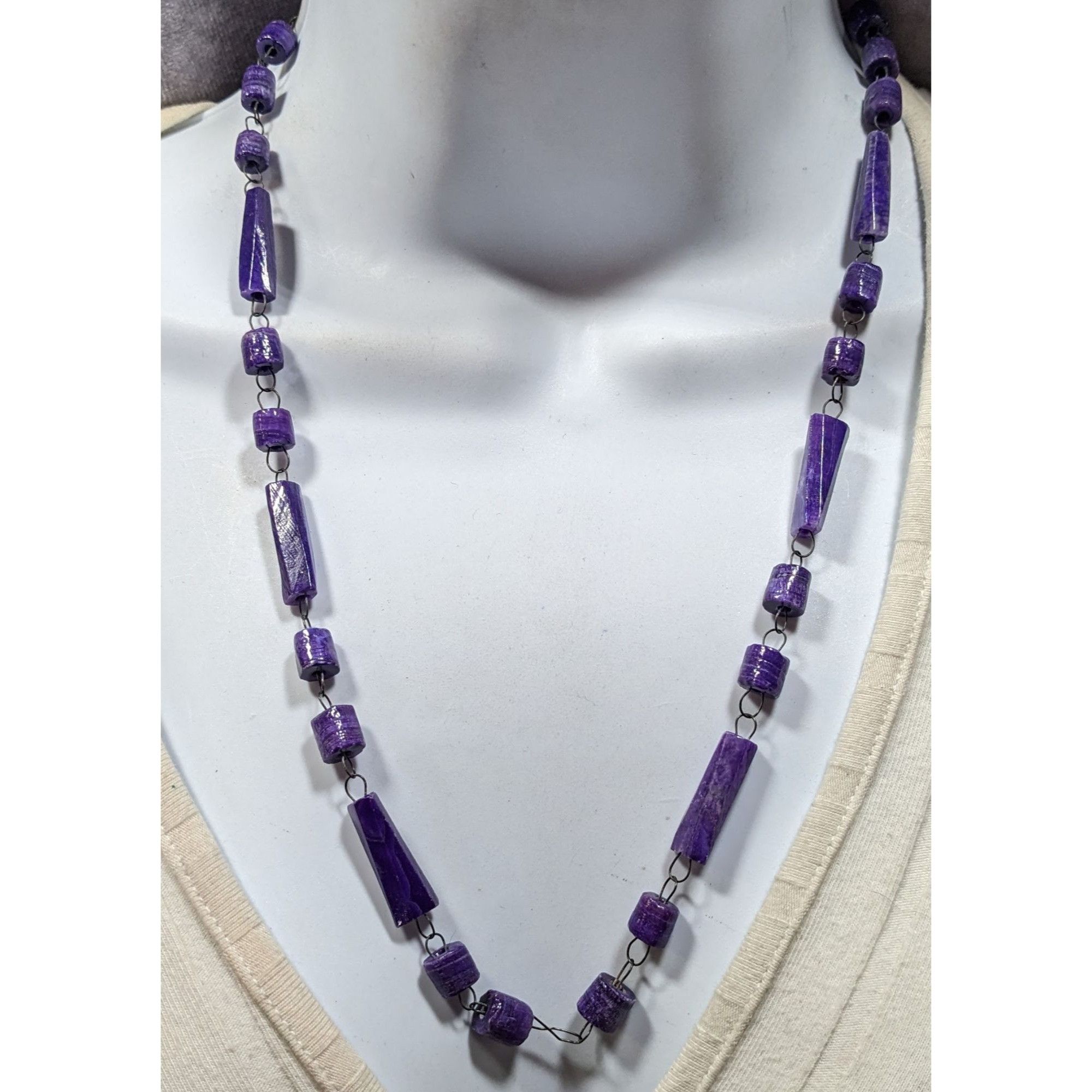 Other Handmade Rustic Purple Carved Stone Beaded Necklace Size ONE SIZE - 4 Thumbnail