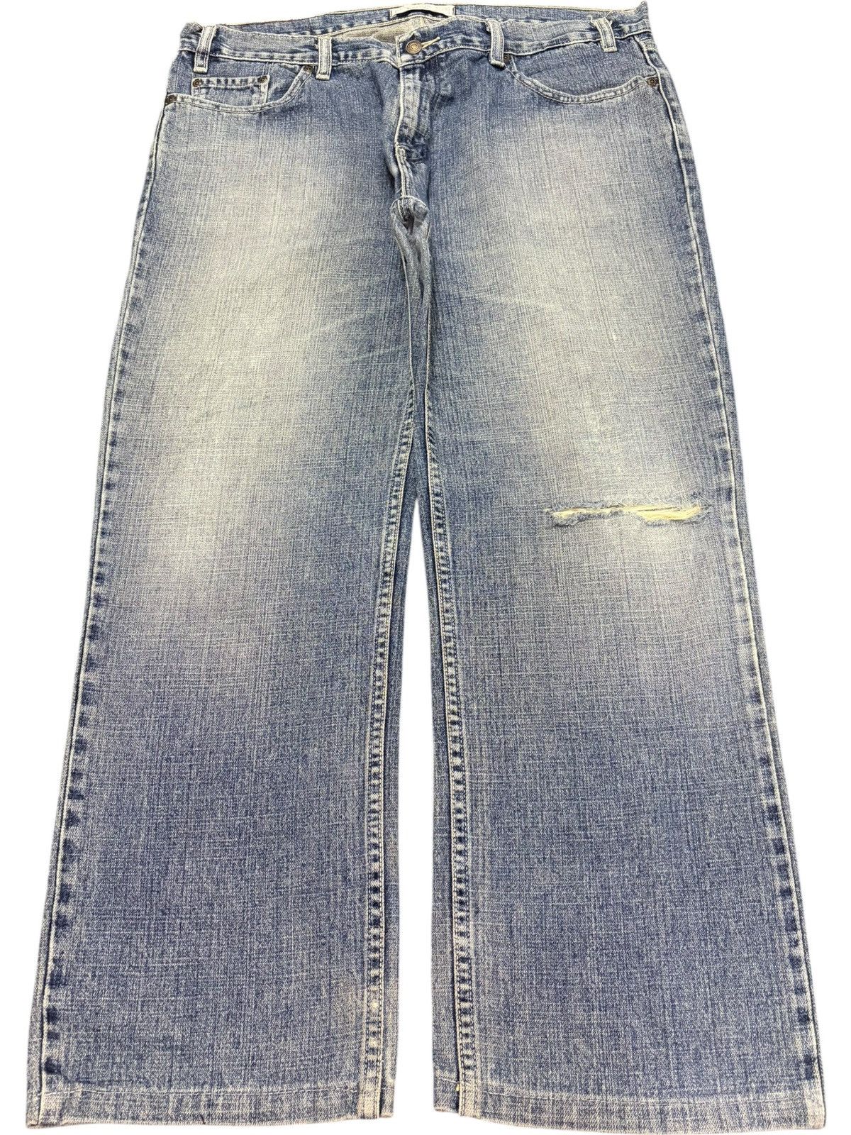 Levi's Vintage 90s Levis Faded Wash Distressed Loose Jeans Size US 38 / EU 54 - 1 Thumbnail