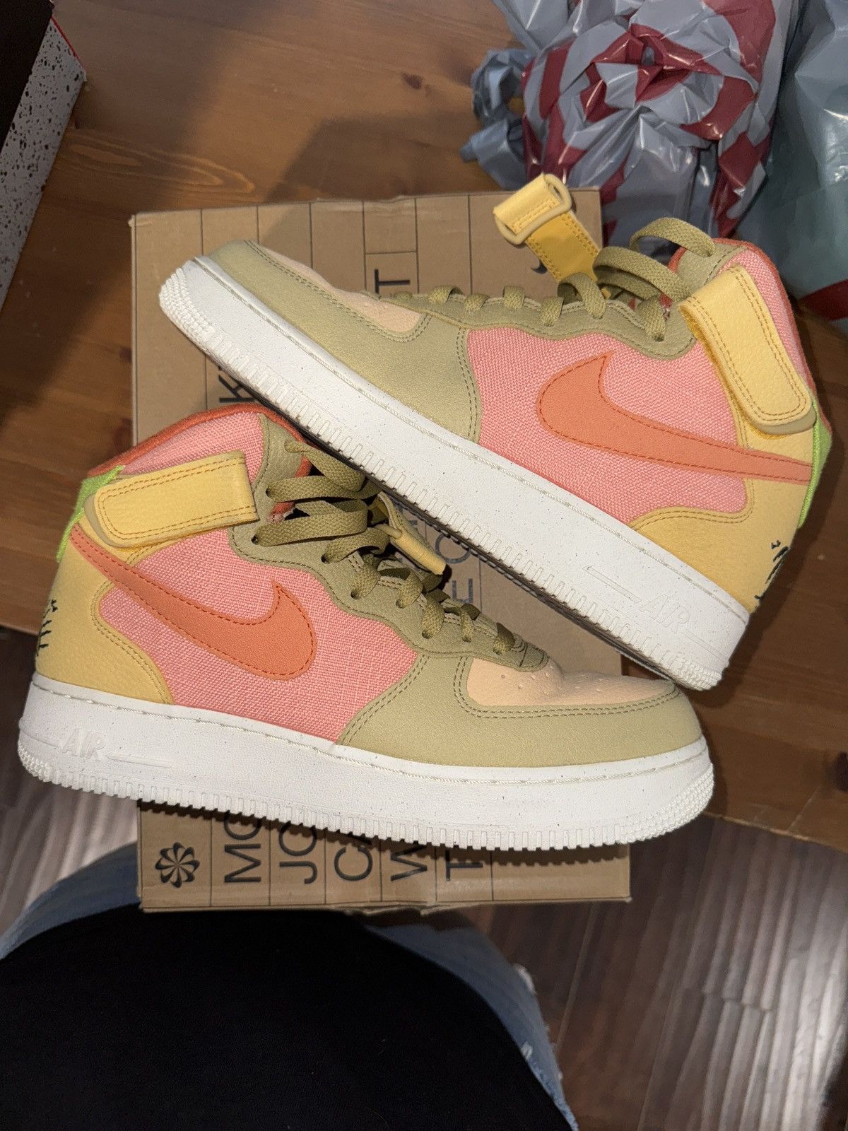 Nike Nike Air Force 1 Mid Sunclub - Gently Used - w/ Box Size US 8.5 / EU 41-42 - 1 Thumbnail