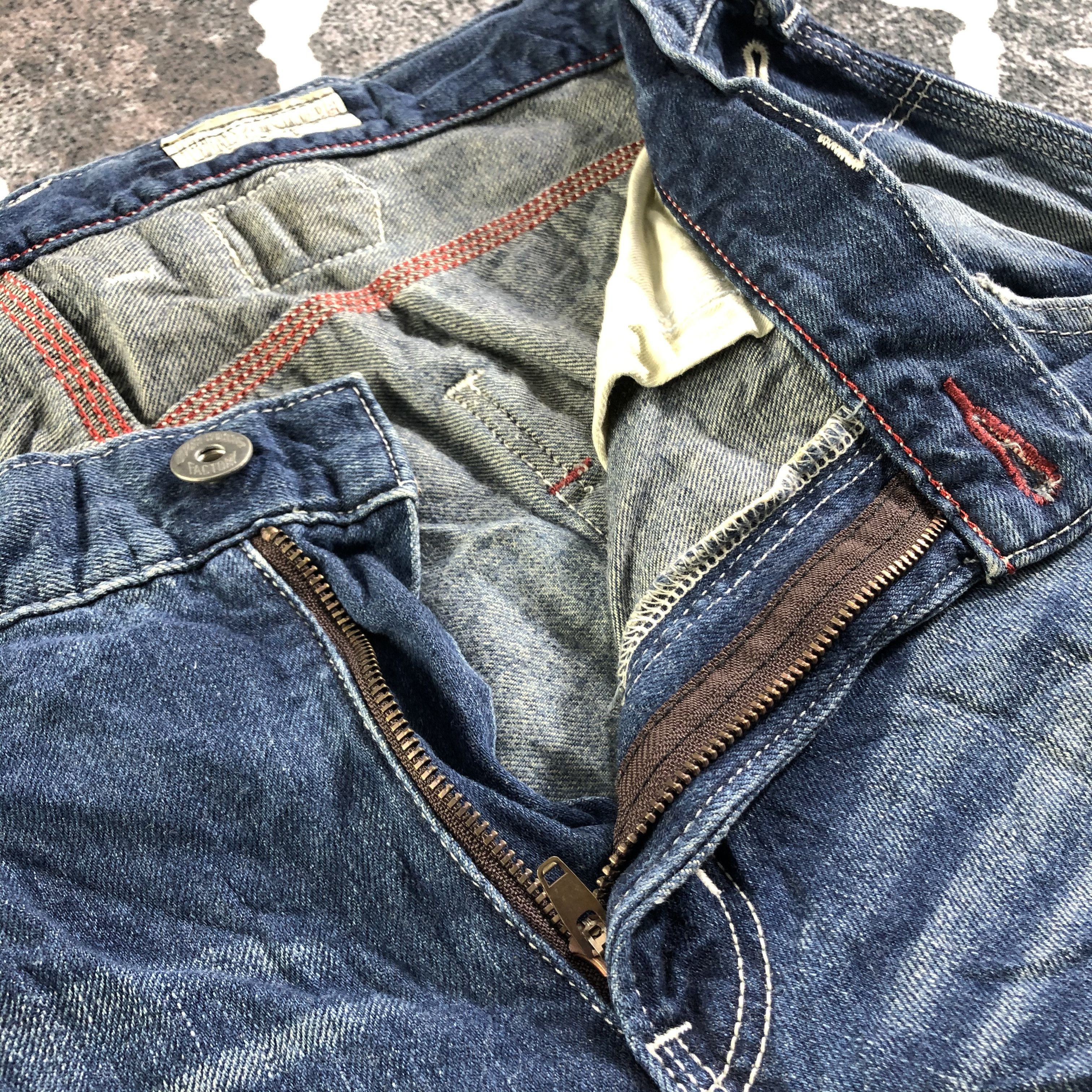 Edwin Vintage Edwin Carpenter Jeans Faded Blue Denim KJ3012 Size US 36 / EU 52 - 8 Thumbnail