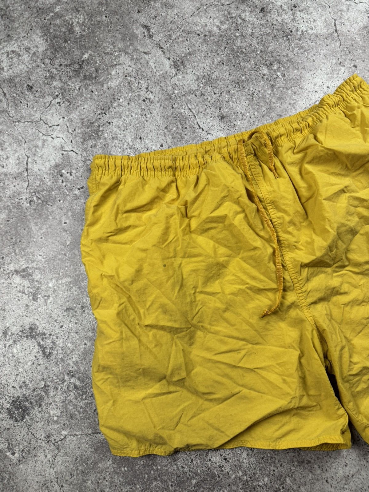 Nike NIKE VINTAGE BIG SWOOSH NYLON SHORTS 90’S JAPANESSE Y-3 Size US 36 / EU 52 - 3 Thumbnail