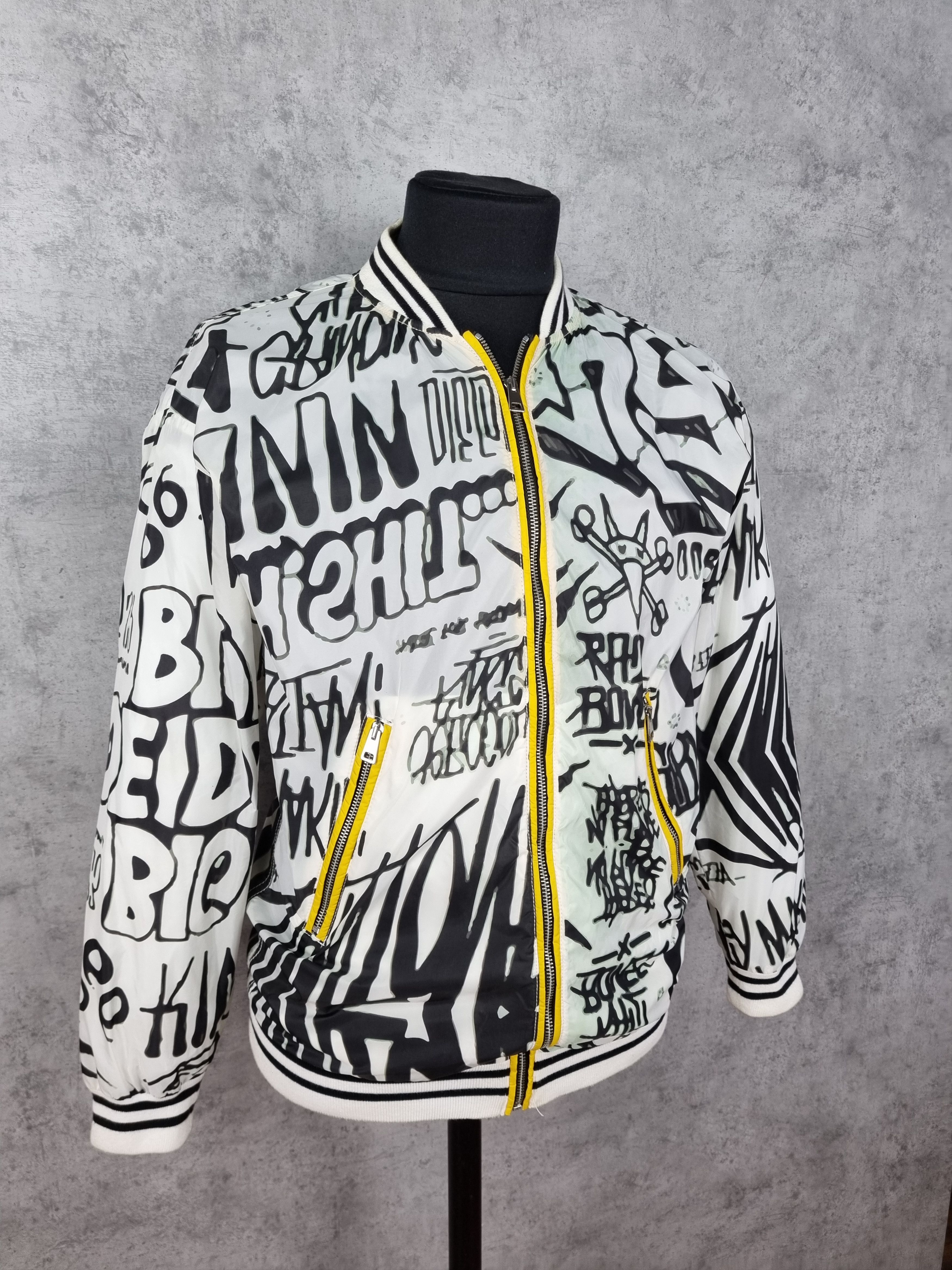 Japanese Brand Vintage Street Art Print Nylon light fabrics jacket Size US L / EU 52-54 / 3 - 2 Thumbnail