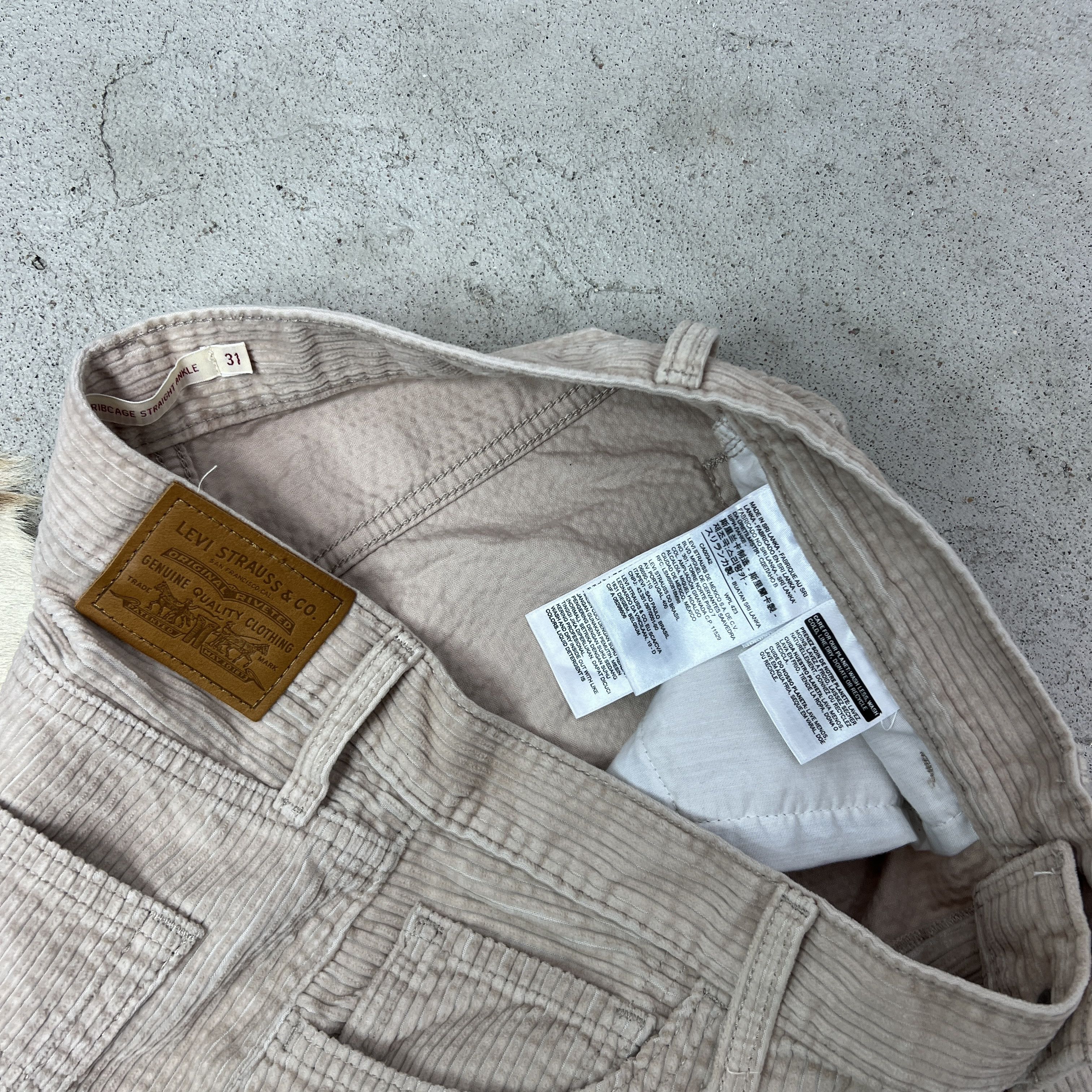 Levi's Vintage Casual Preppy Corduroy Levi's Pants Y2K Size US 31 - 3 Thumbnail