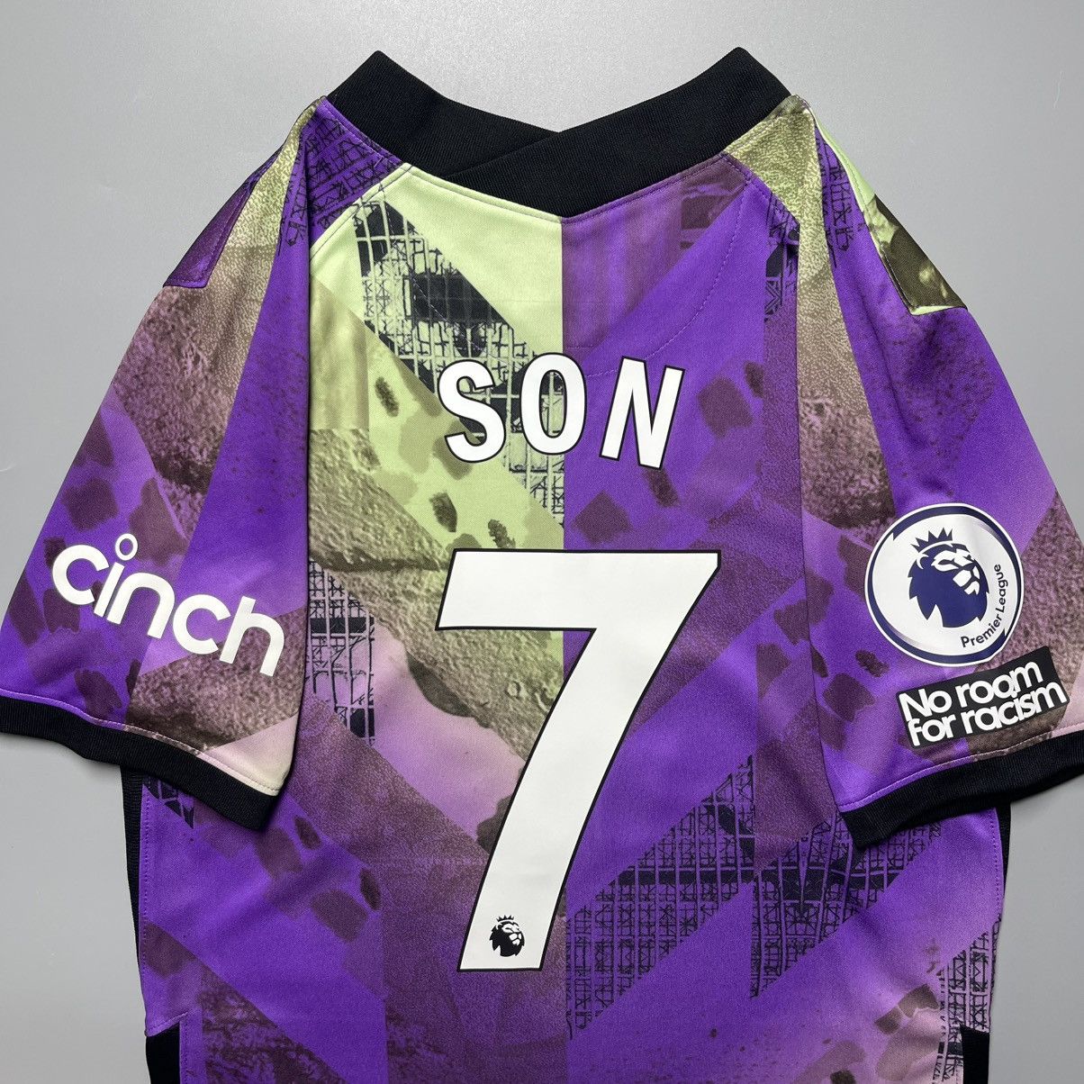 Nike TOTTENHAM NIKE 2021/2022 FOOTBALL THIRD JERSEY #7 SON Size US S / EU 44-46 / 1 - 13 Thumbnail